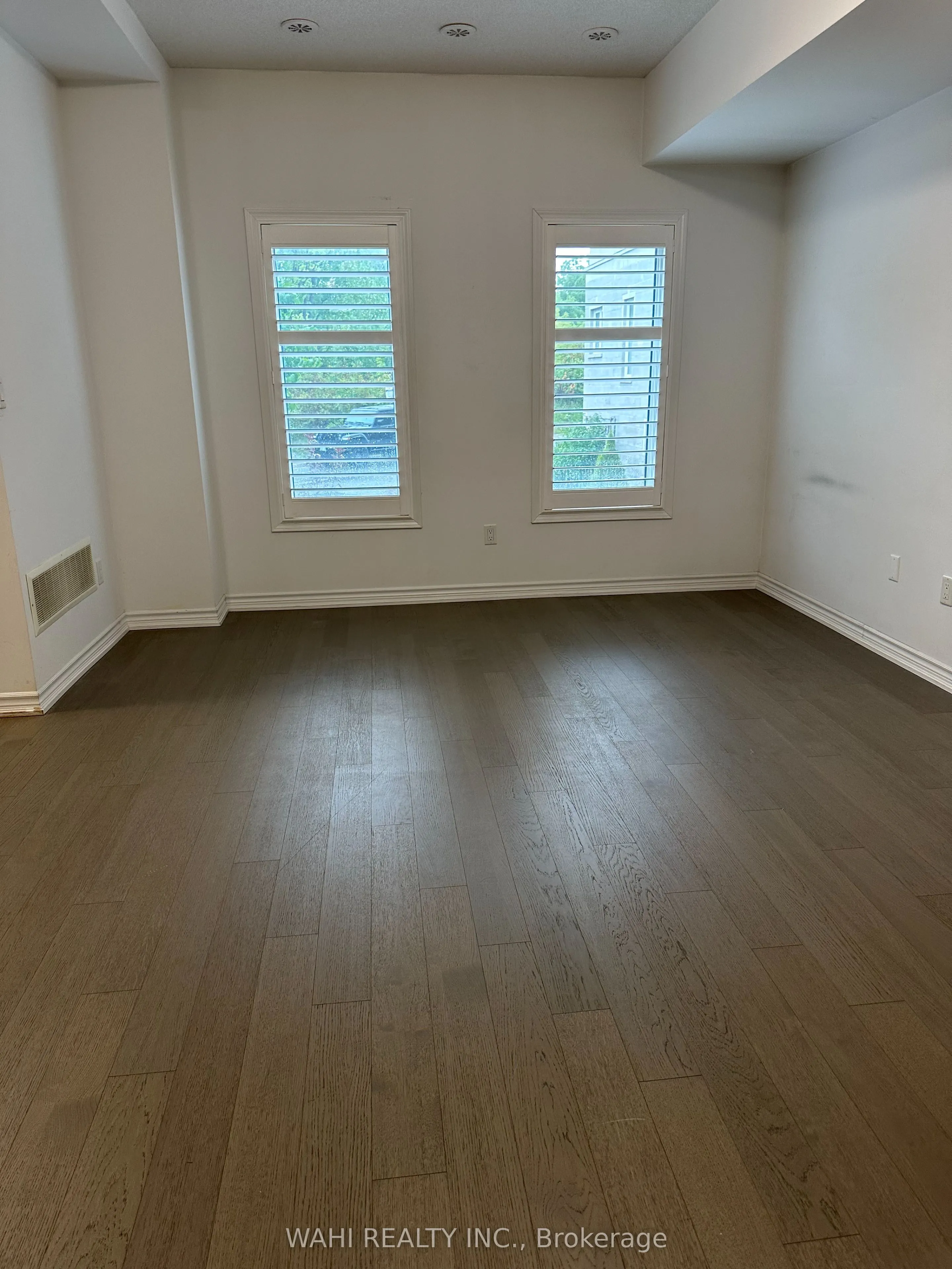 1040 Elton Way, #12