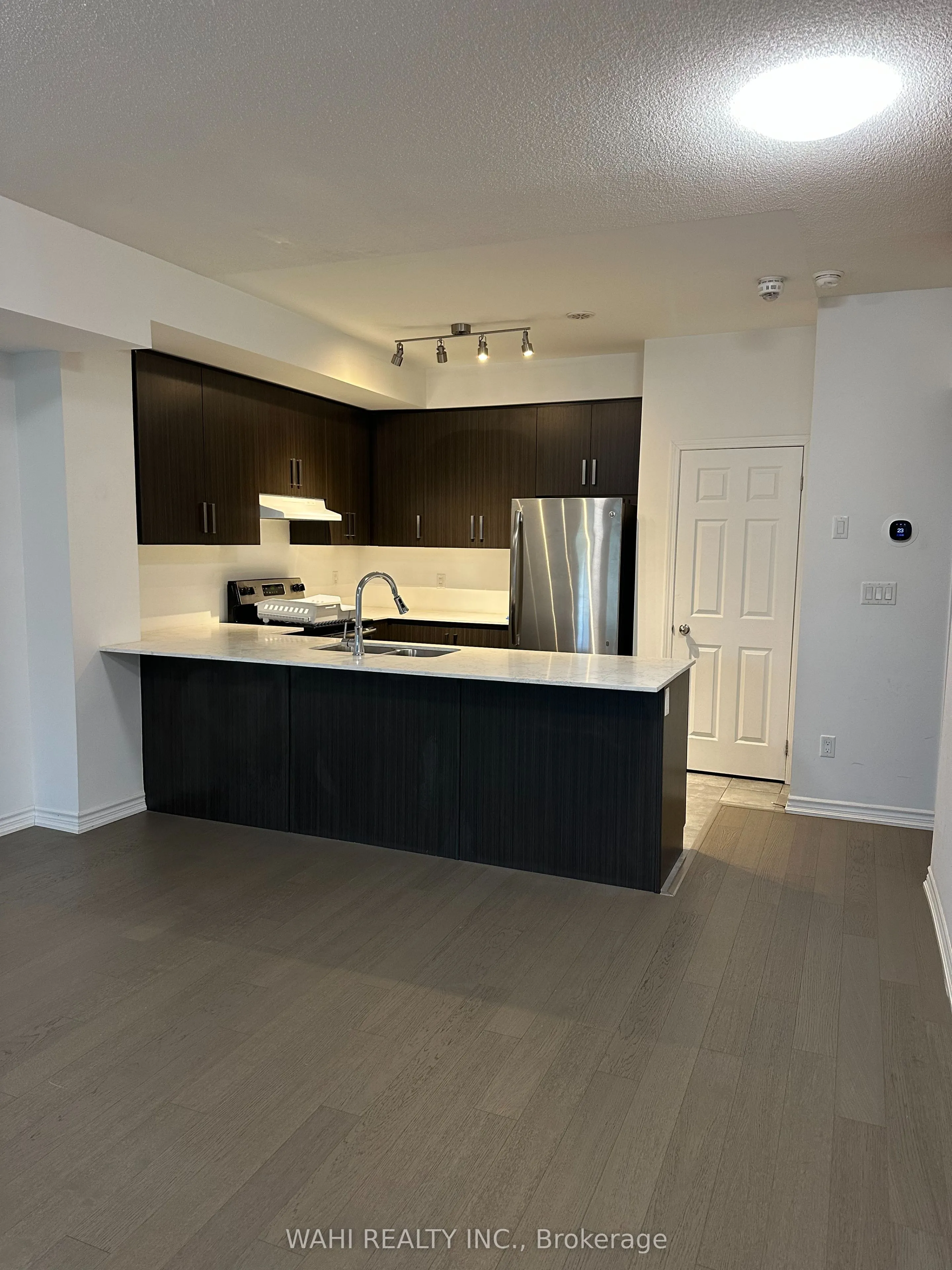 1040 Elton Way, #12