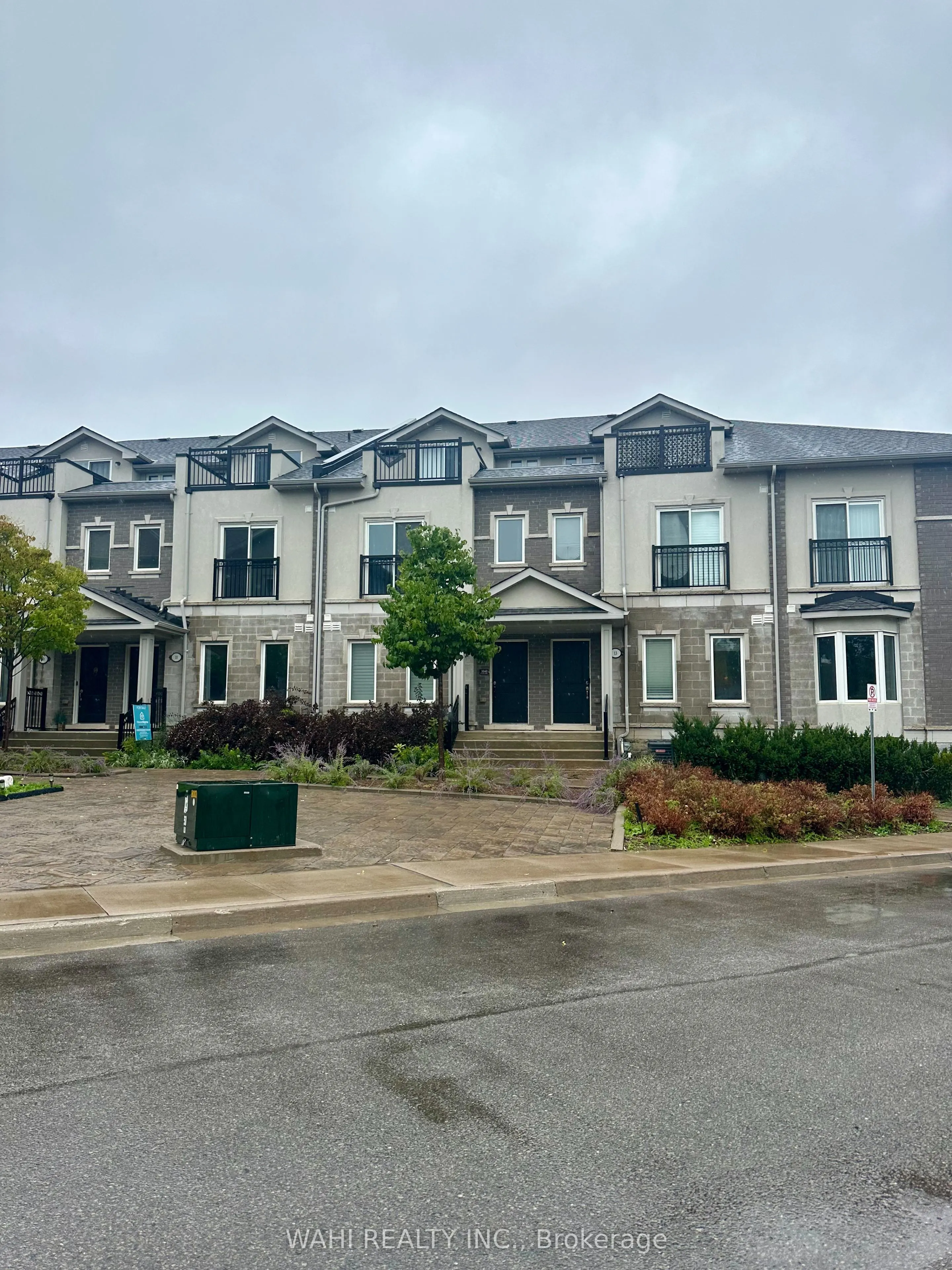 1040 Elton Way, #12