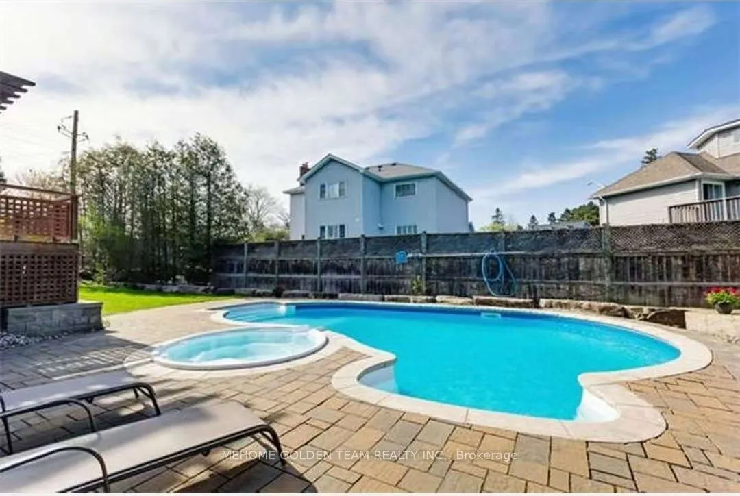 1546 Willowside Court