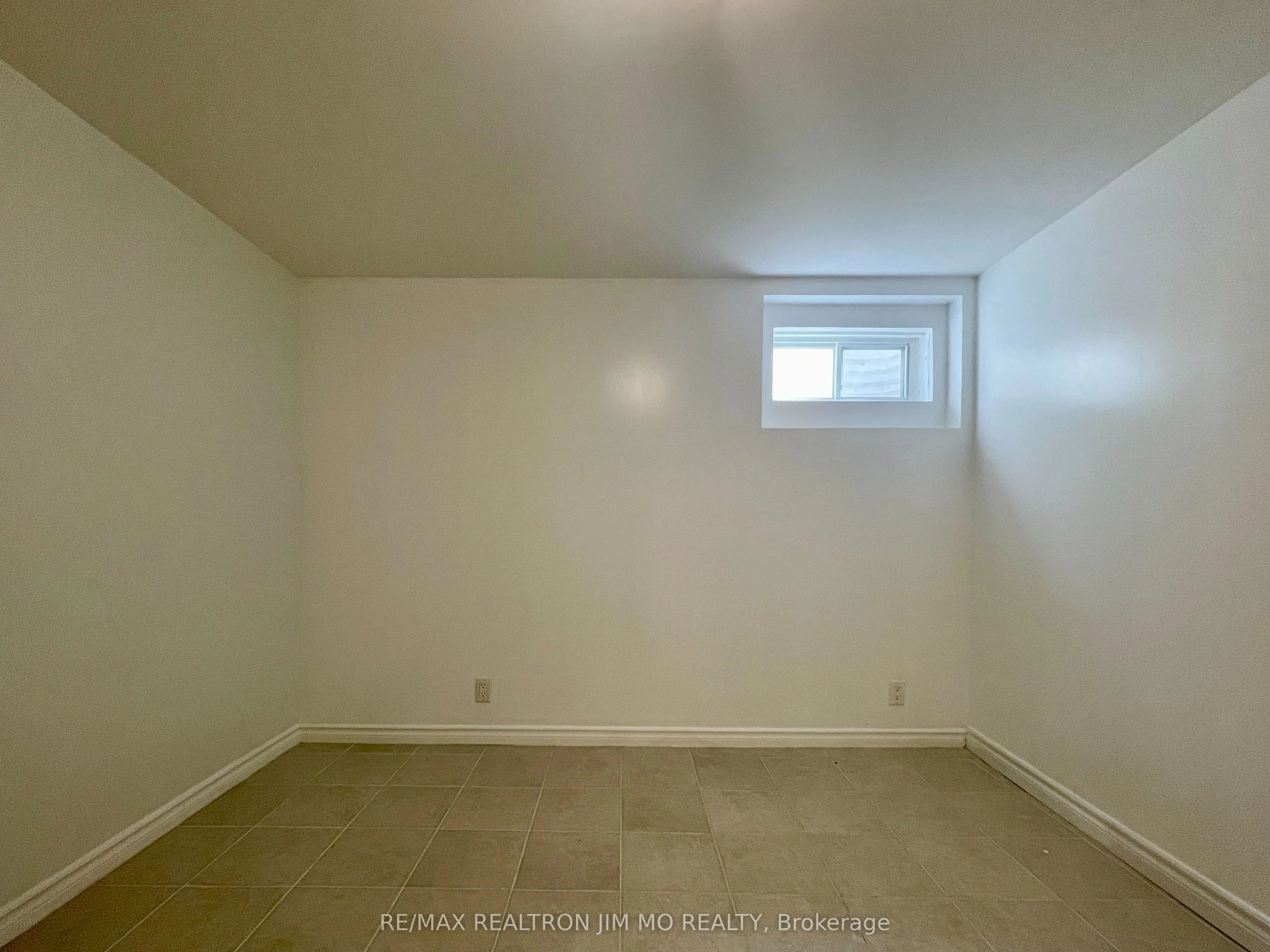 22 Hartleywood Drive, #Lower