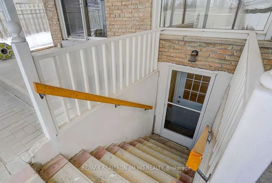 22 Hartleywood Drive, #Lower