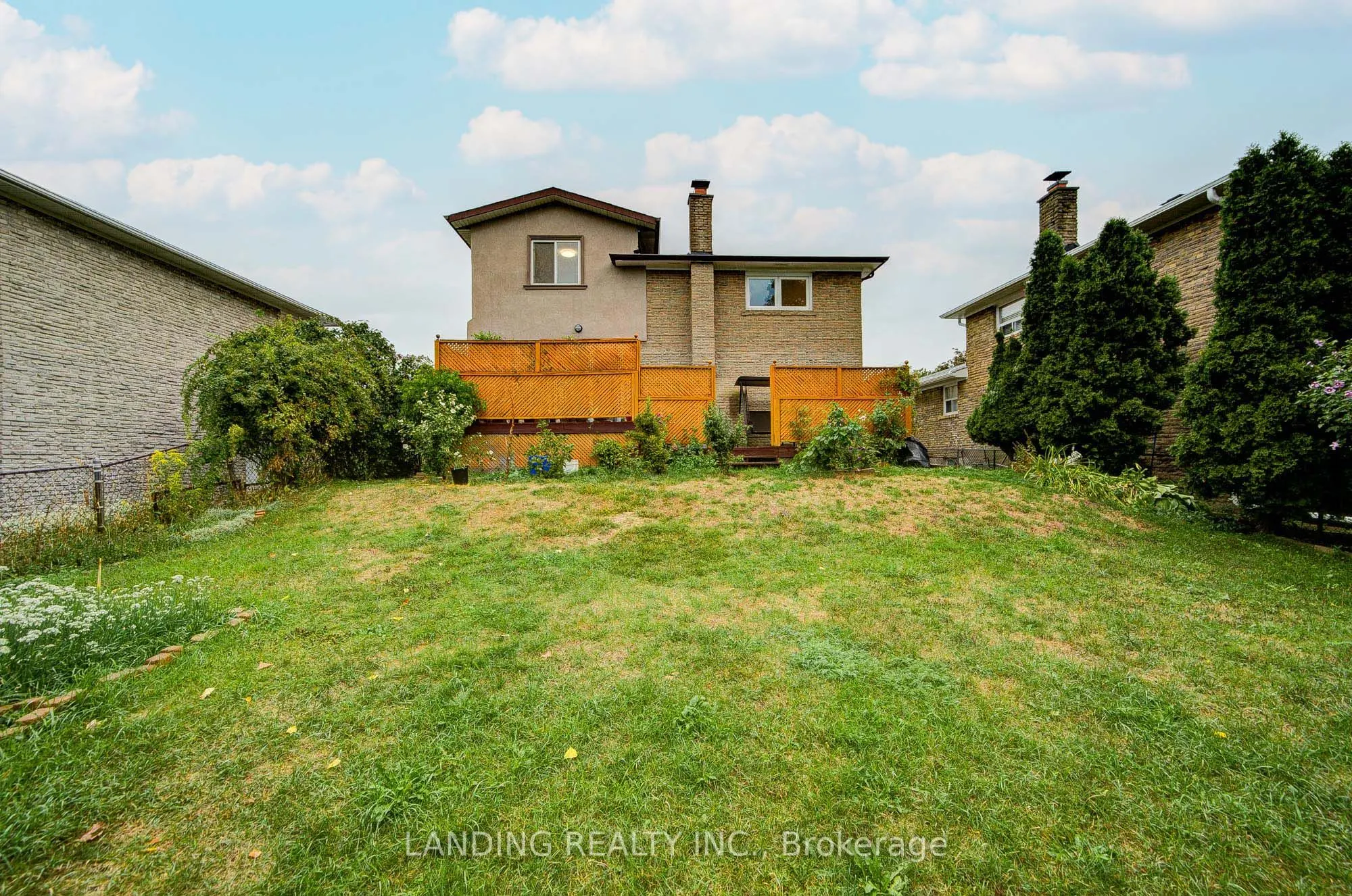 23 Boarhill Drive