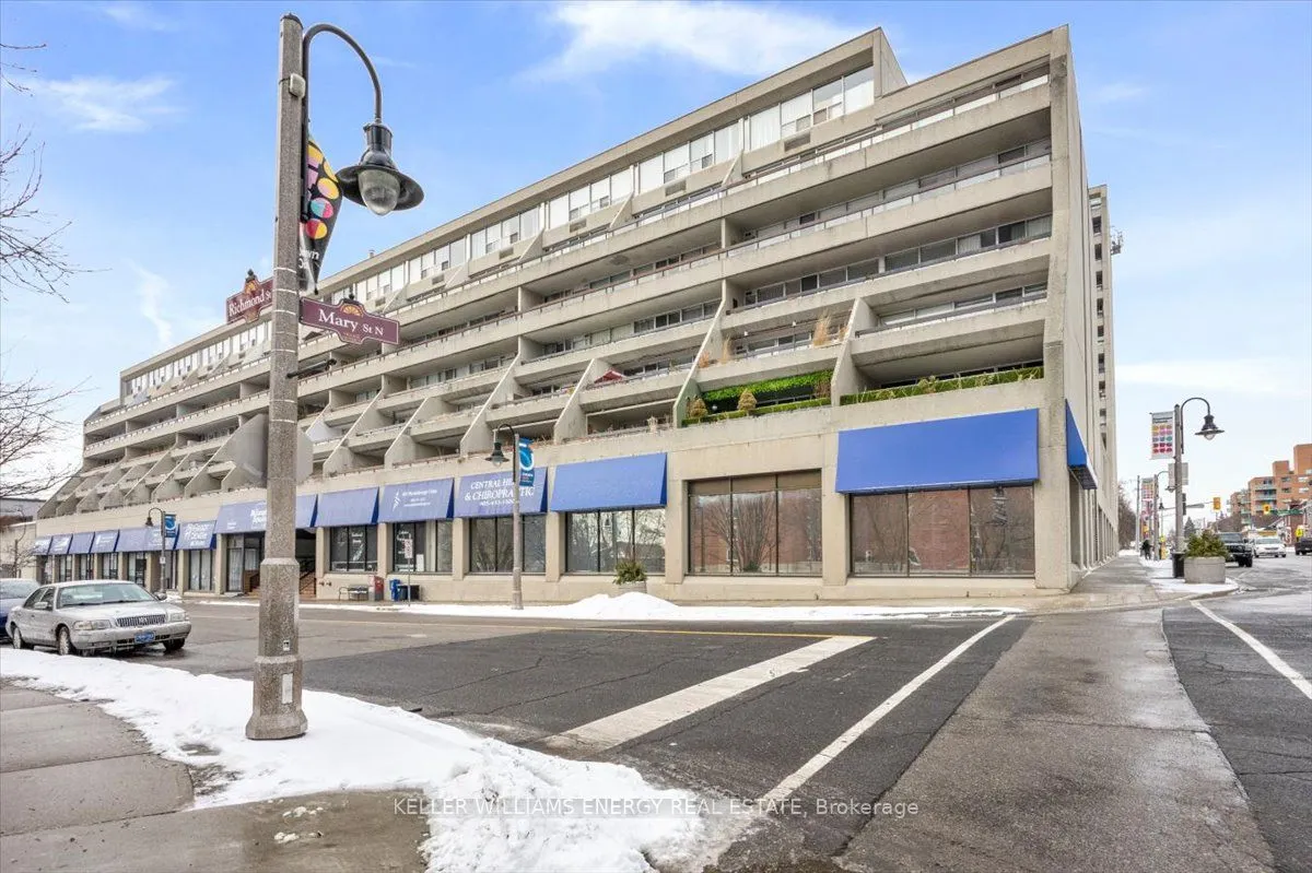 50 Richmond Street E, #113