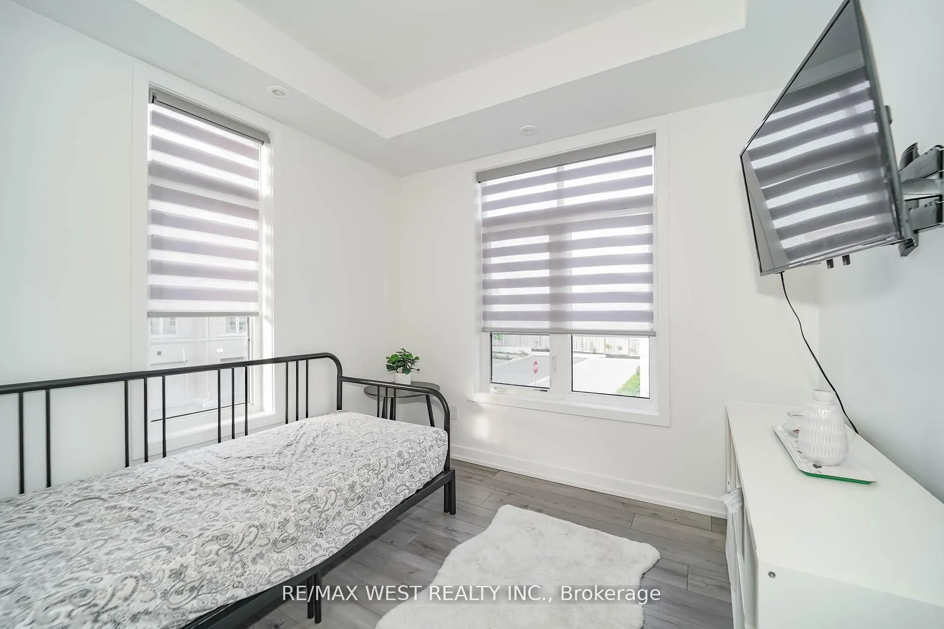 1655 Palmers Sawmill Road, #1001