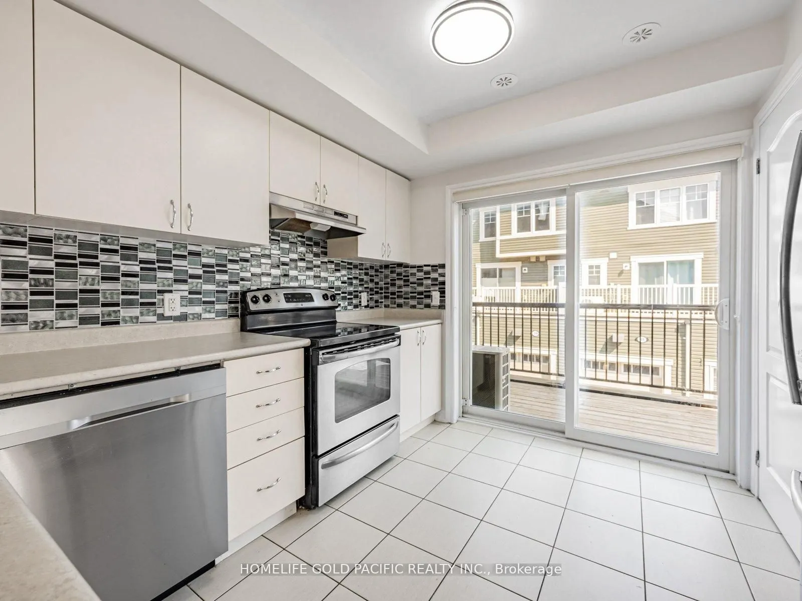 2500 Hill Rise Court, #28