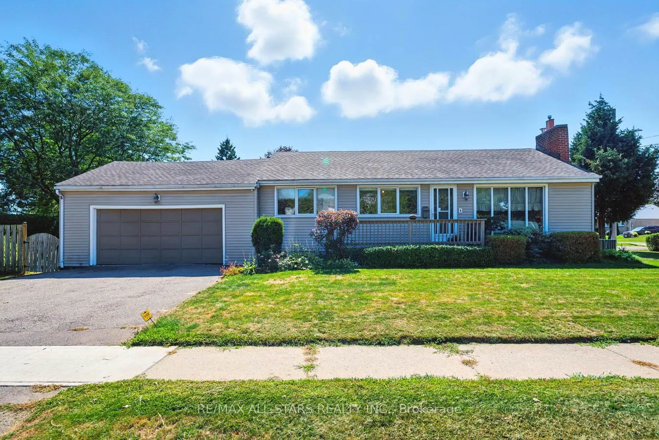 109 Sherwood Avenue