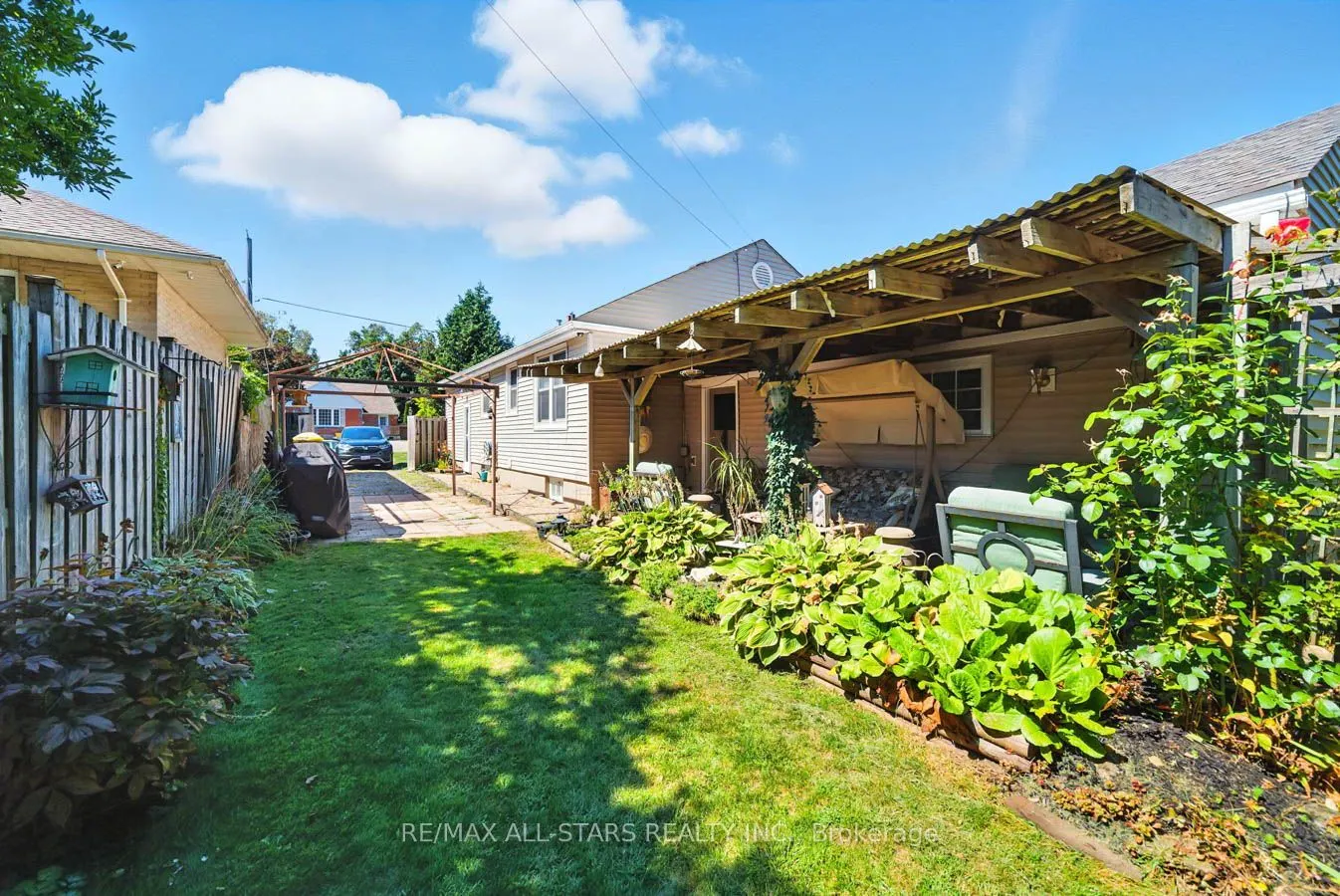 109 Sherwood Avenue