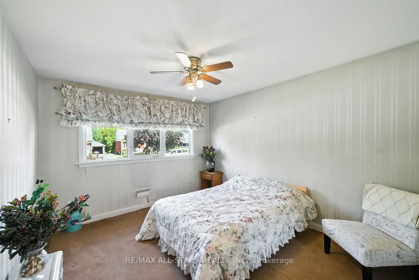 109 Sherwood Avenue