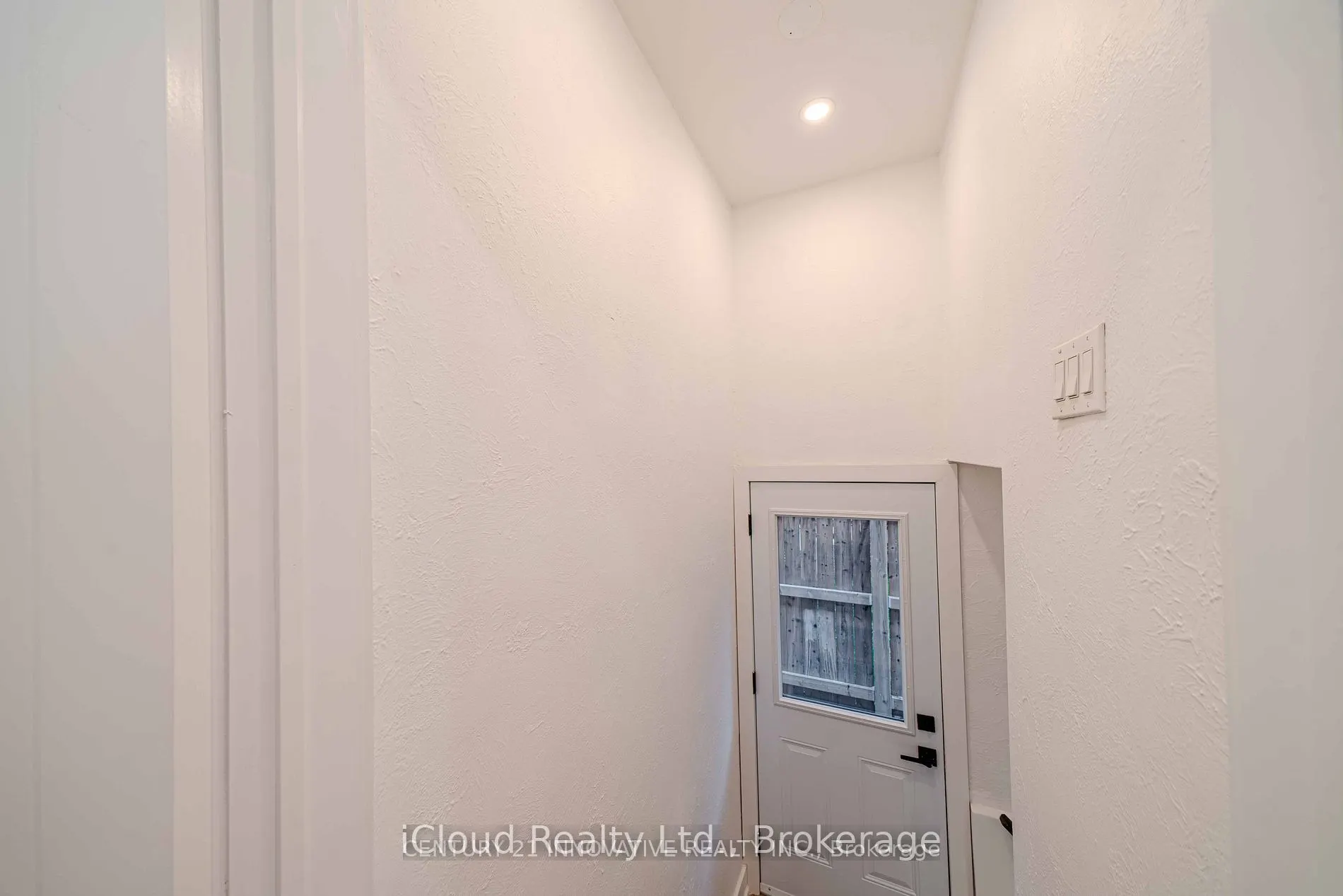 94 Lynvalley Crescent, #Basement 2