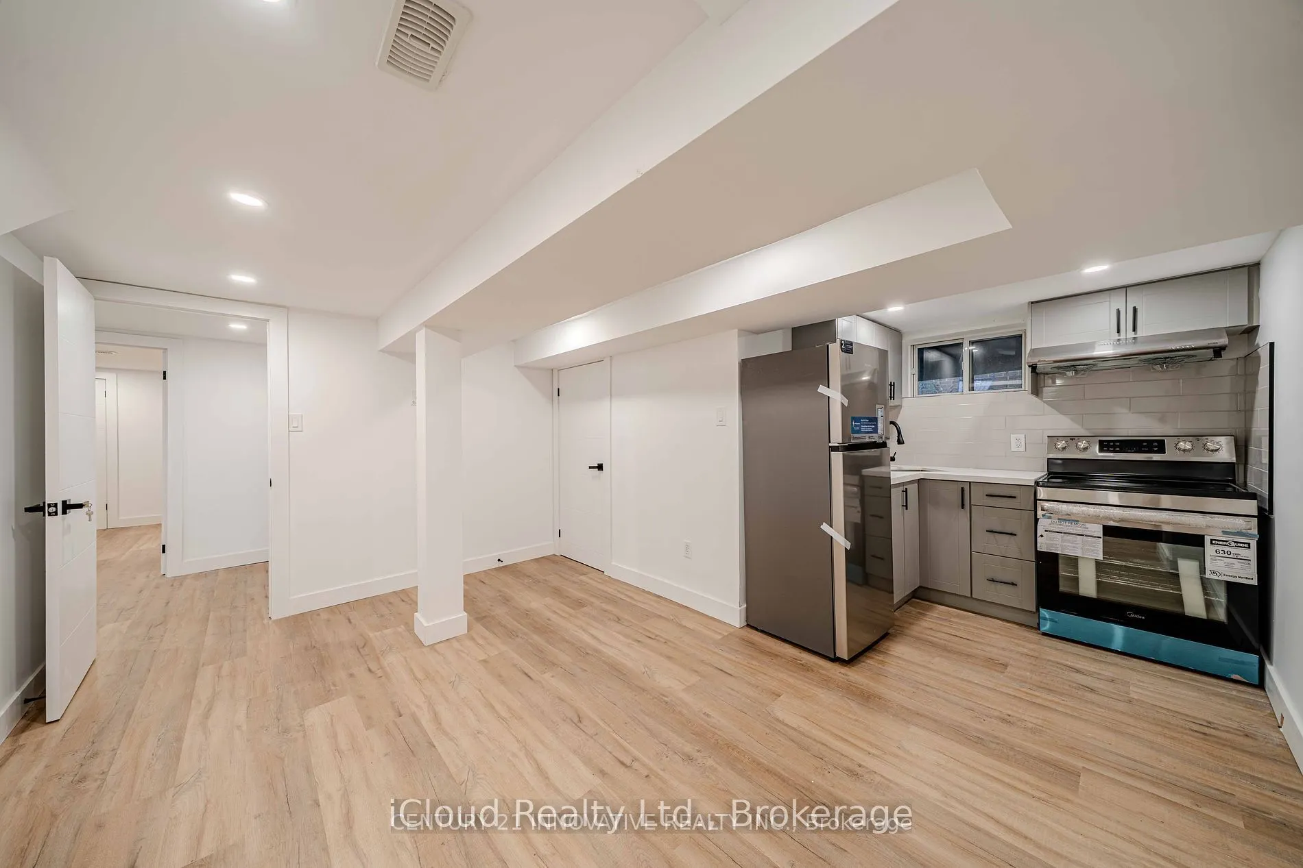 94 Lynvalley Crescent, #Basement 2