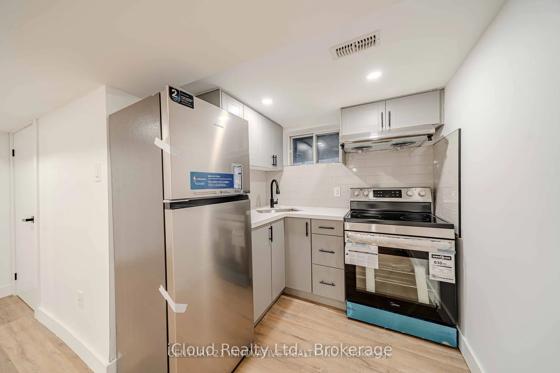 94 Lynvalley Crescent, #Basement 2