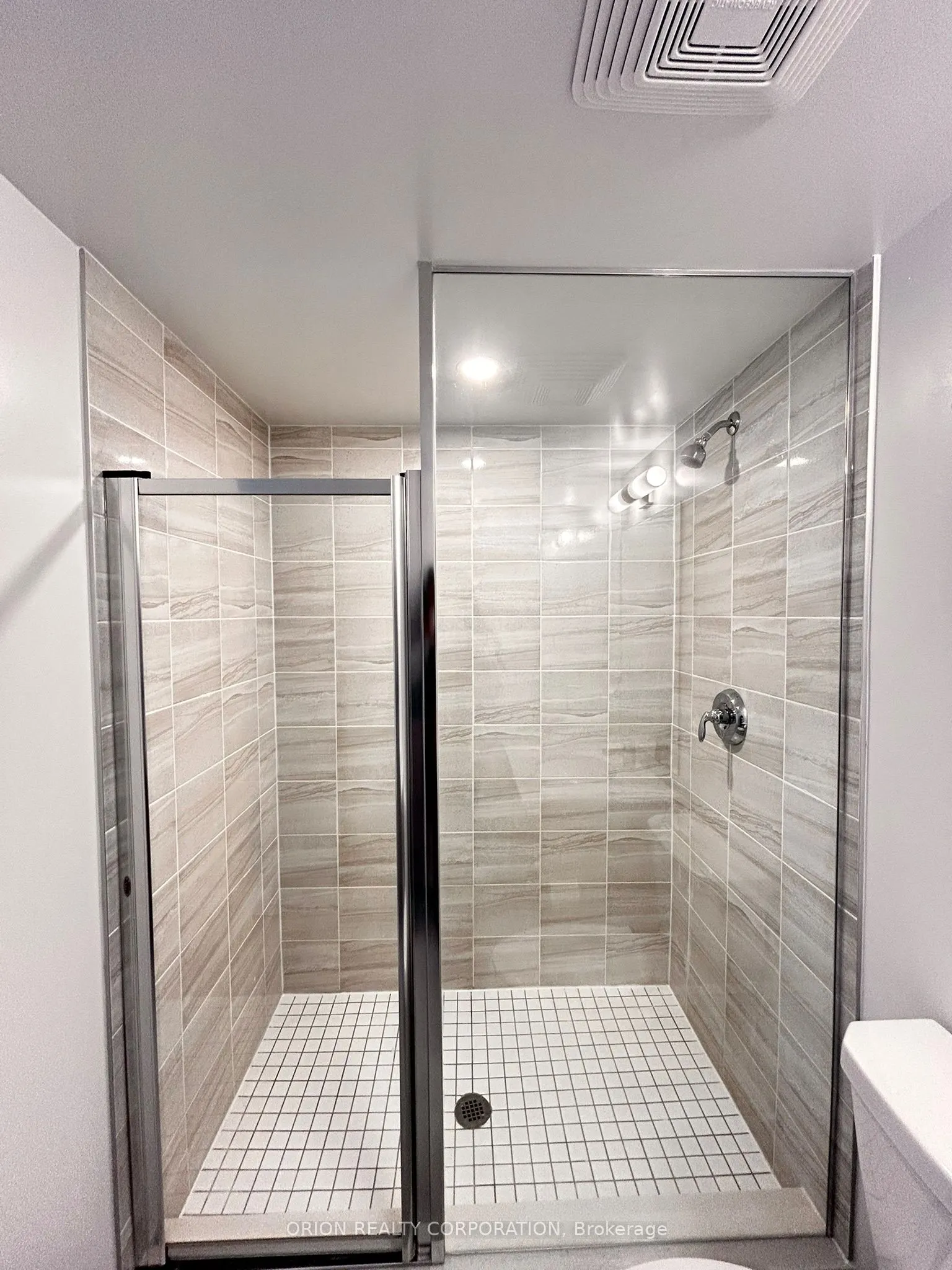 1455 Celebration Drive, #910