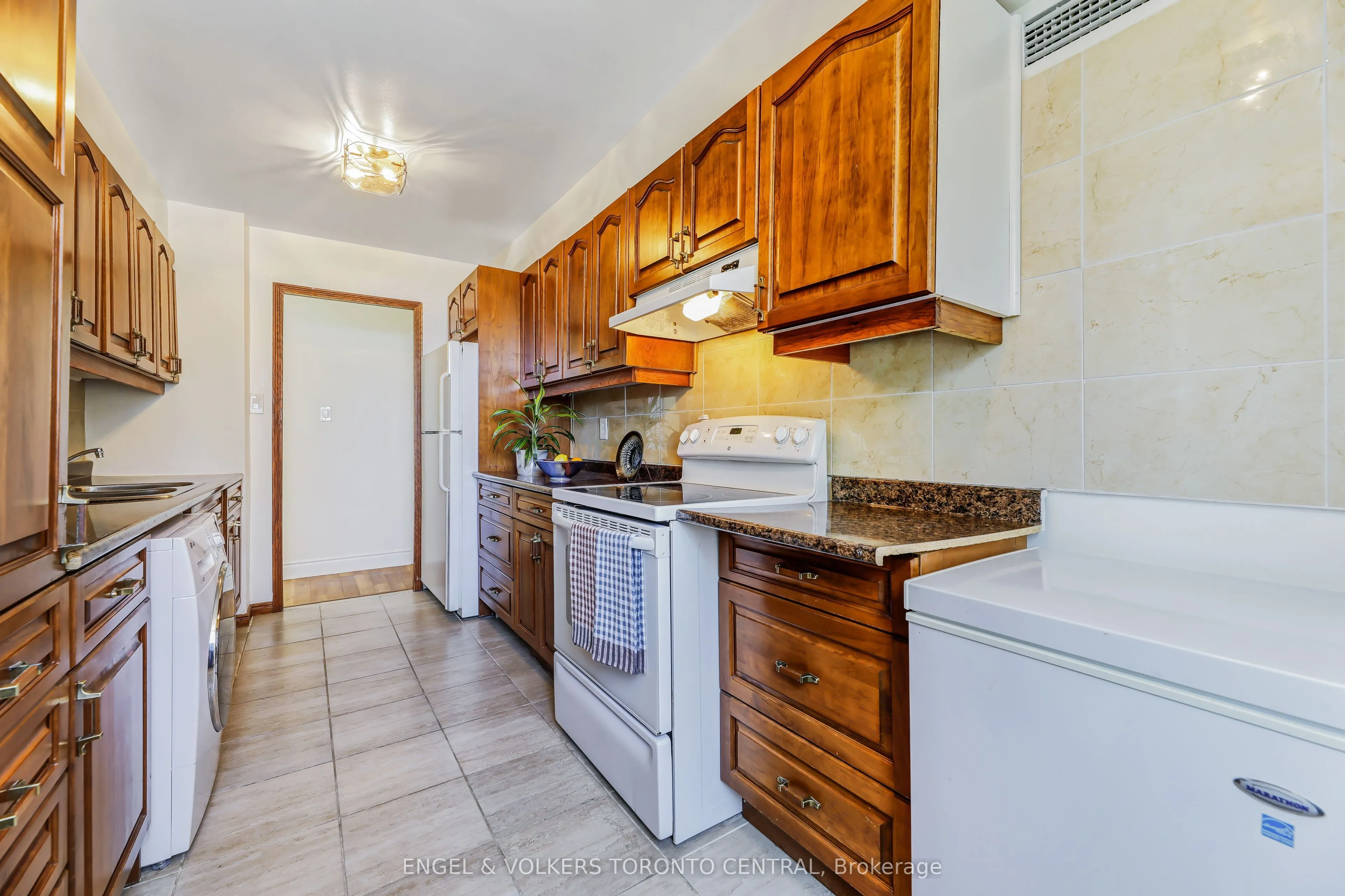 15 Sewells Road, #207