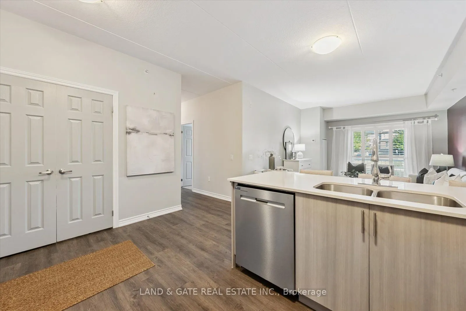 290 Liberty Street N, #102