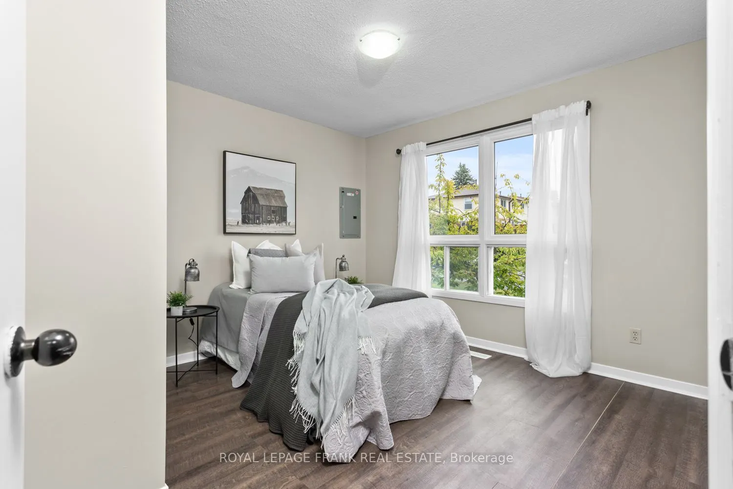929 Southdown Drive