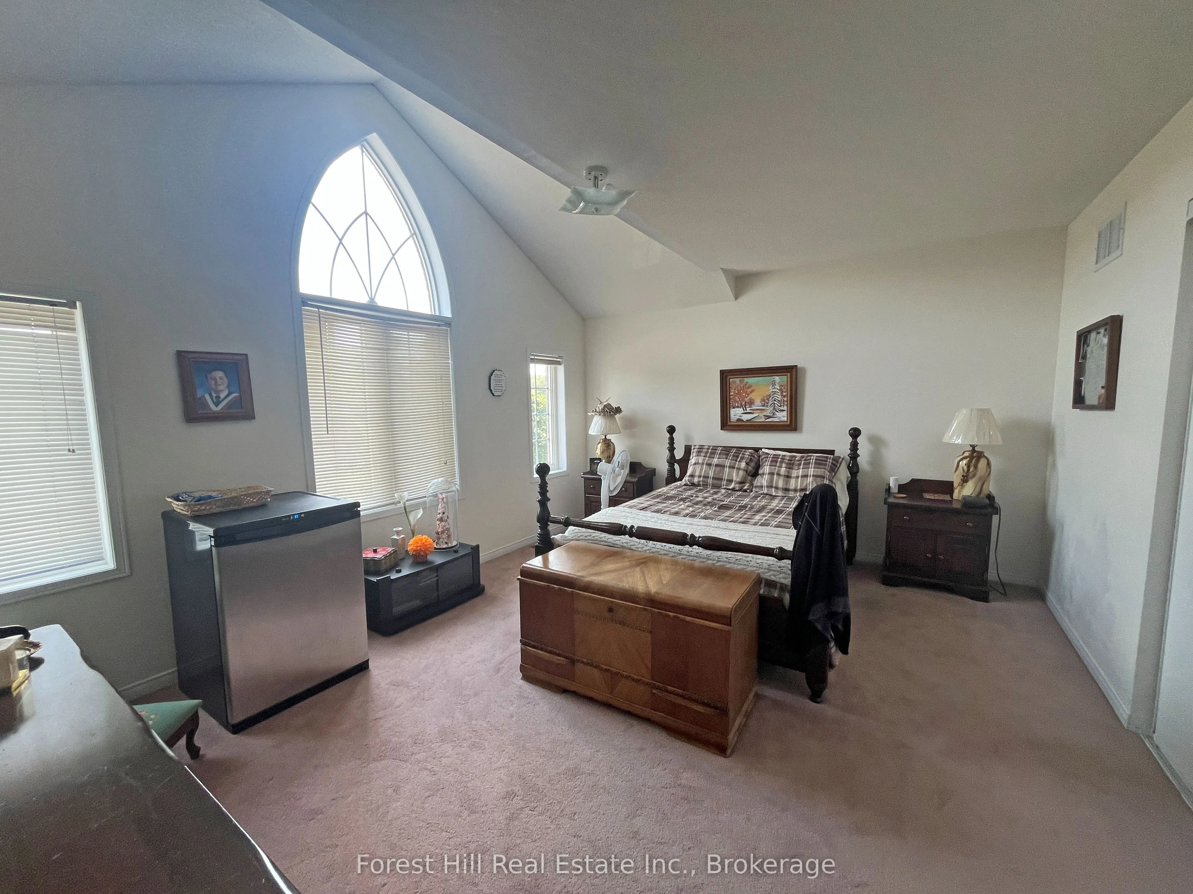 1530 Aldergrove Drive