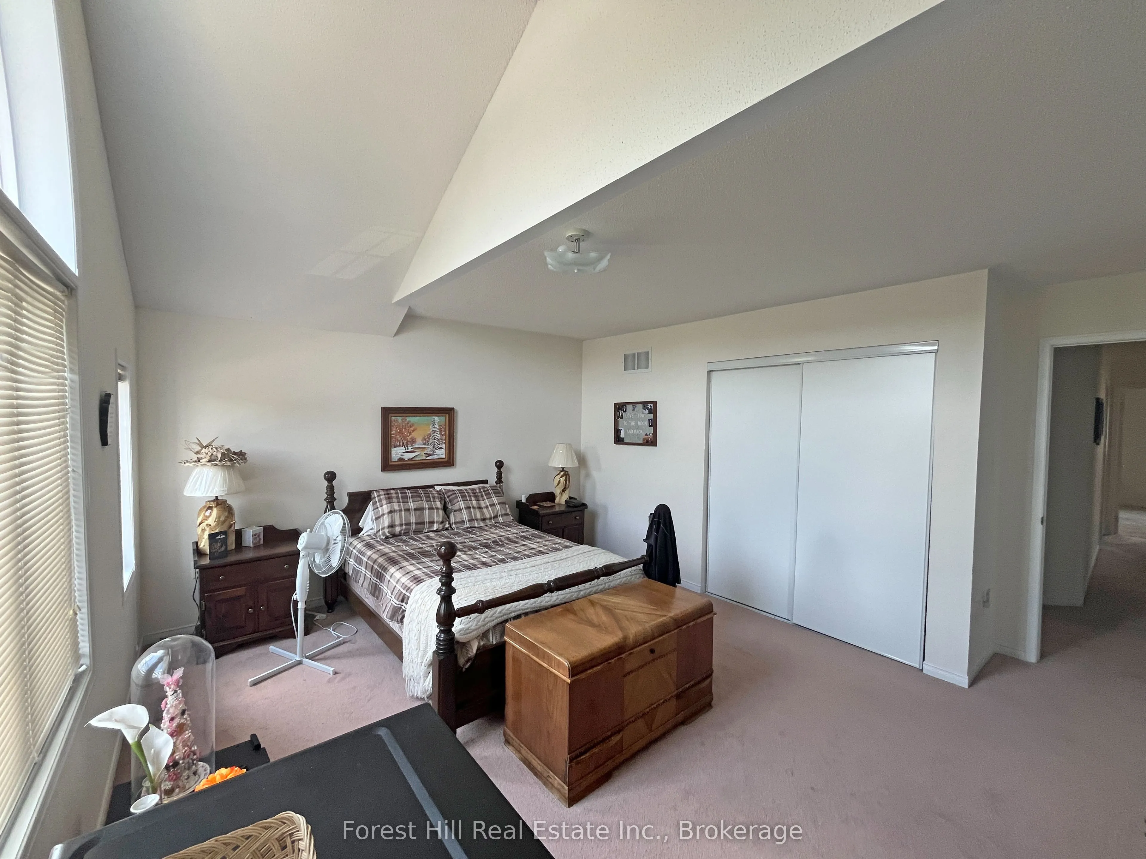 1530 Aldergrove Drive