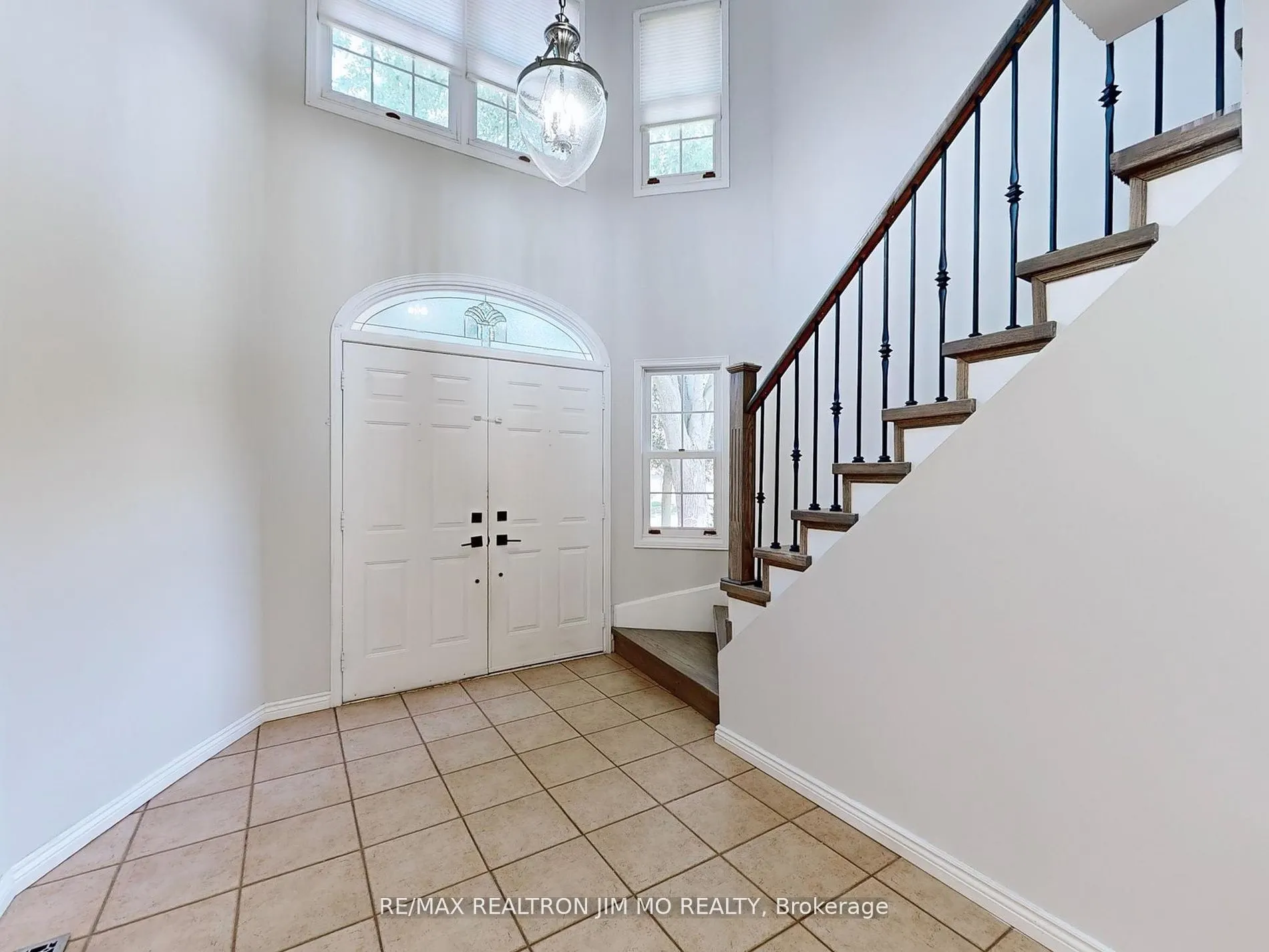 35 Flint Crescent