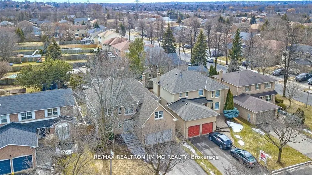 35 Flint Crescent