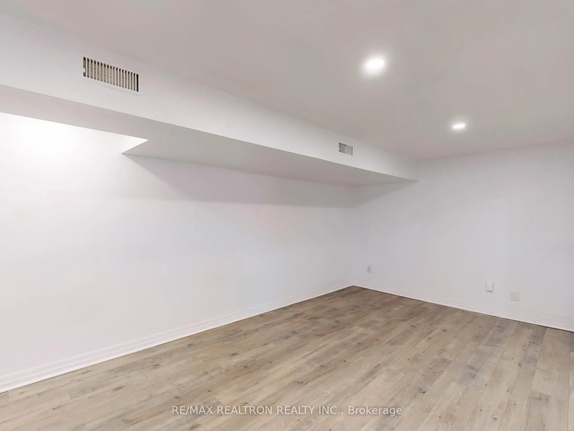 58 Magnolia Avenue, #Lower