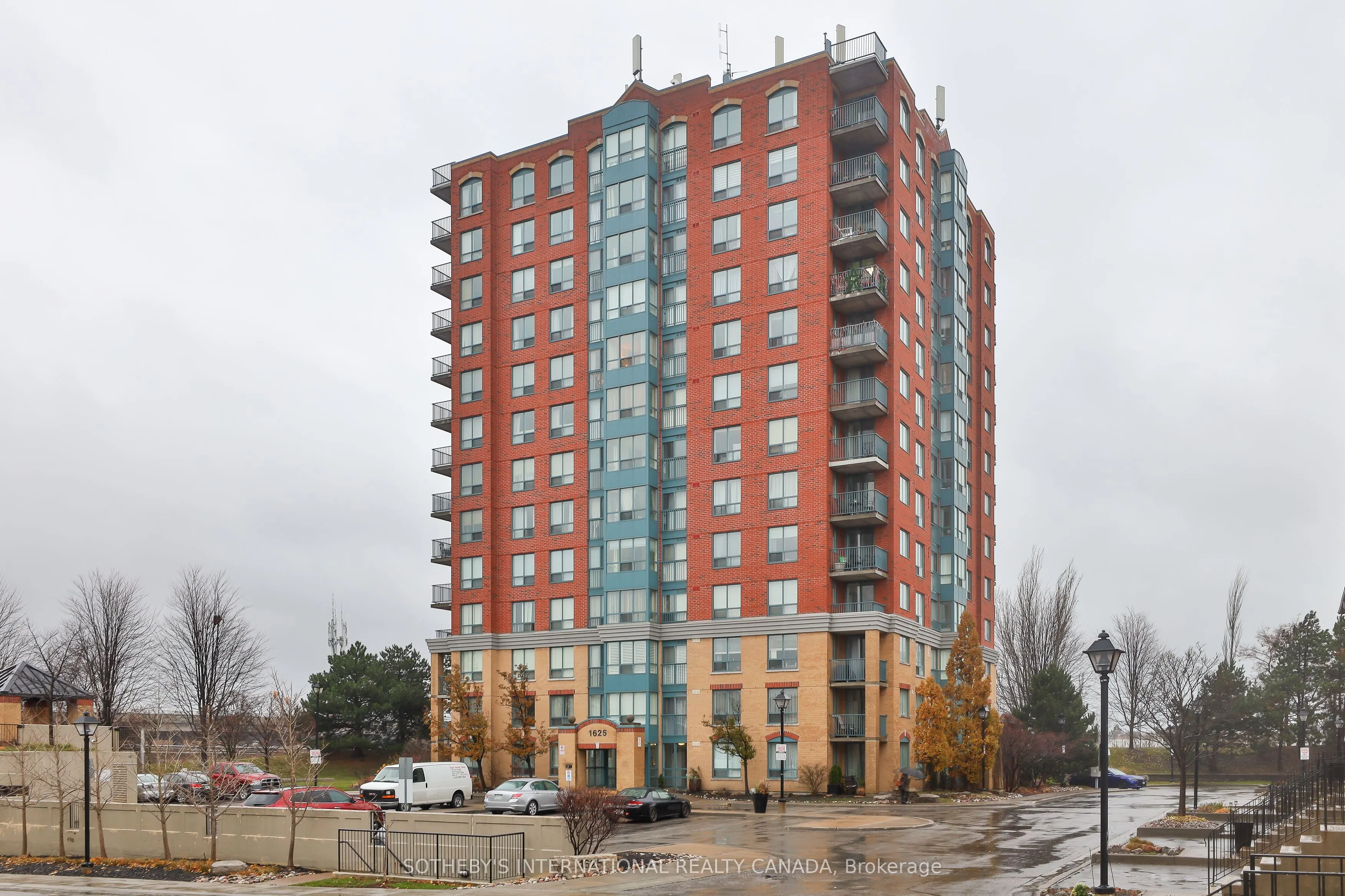 1625 Pickering Parkway, #709