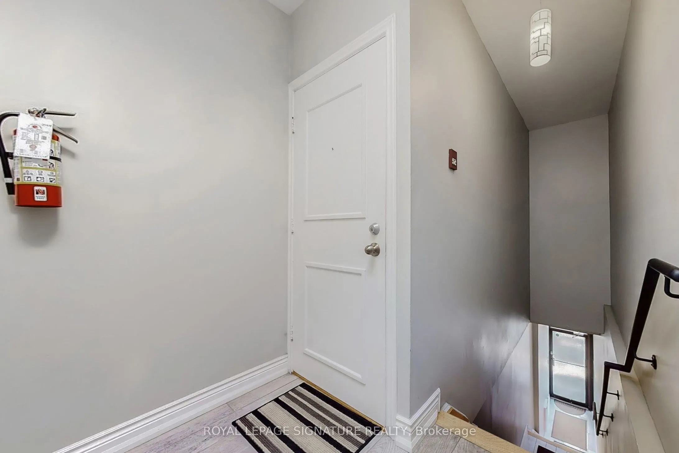 427 Danforth Avenue, #1
