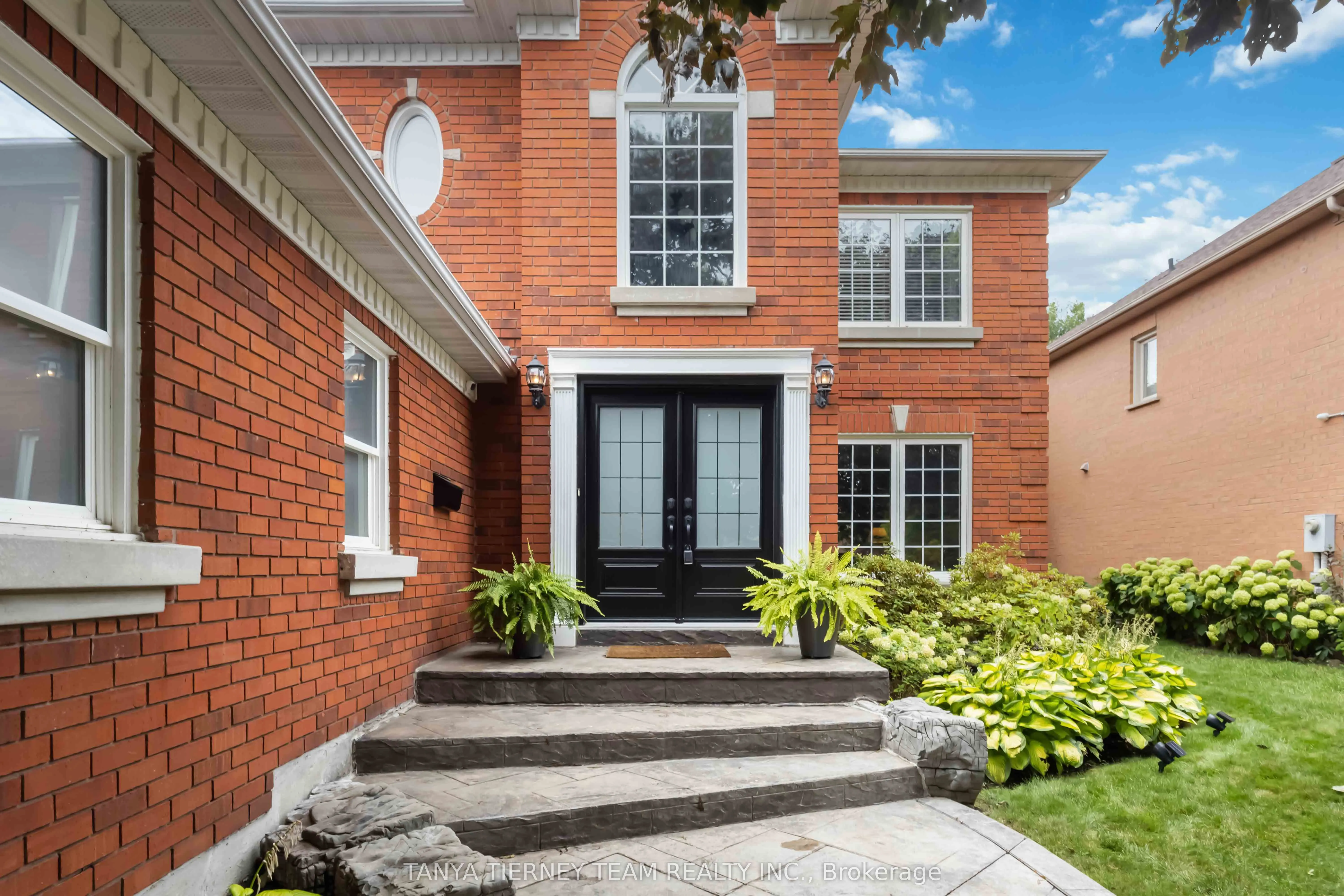 8 Gowan Drive