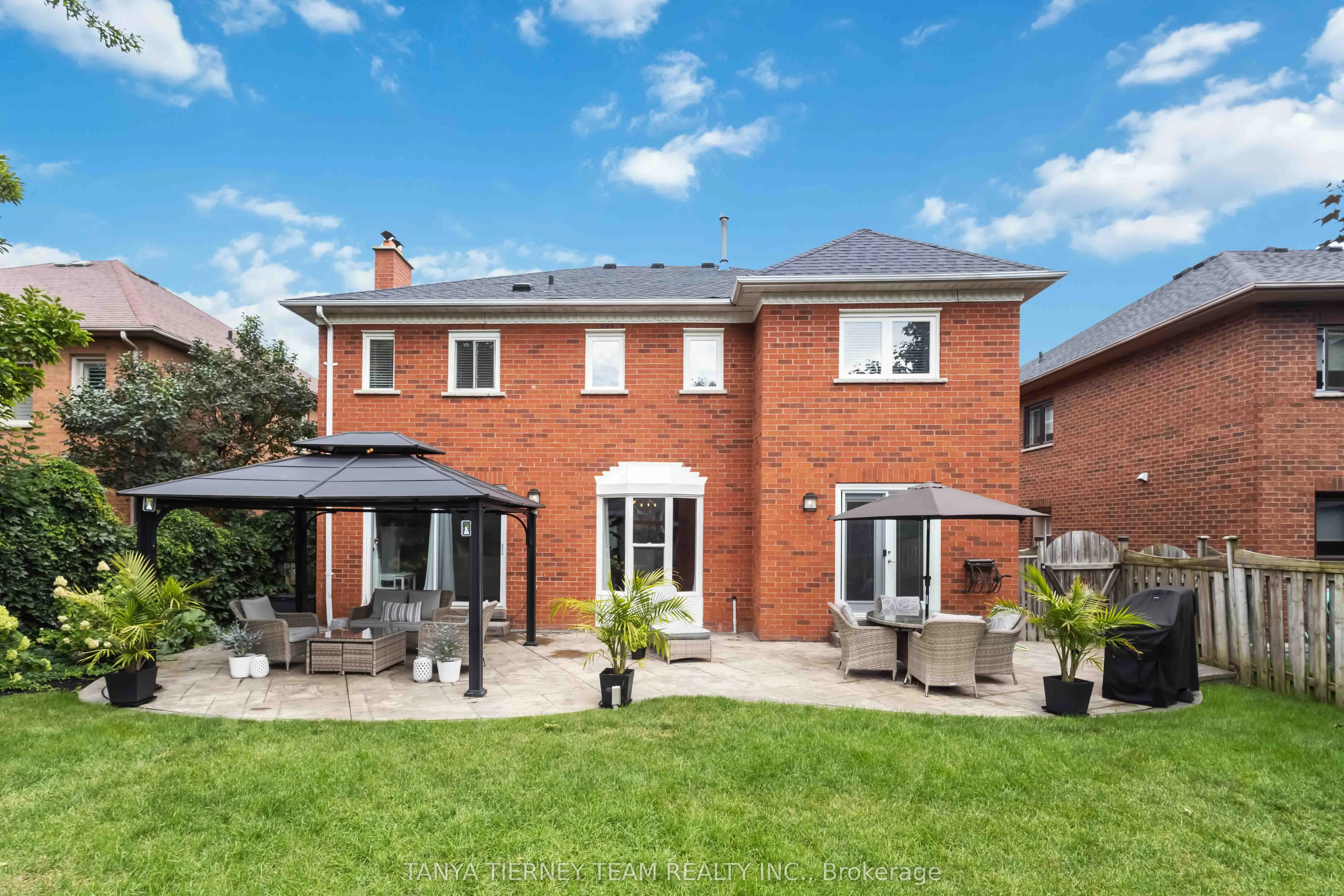 8 Gowan Drive