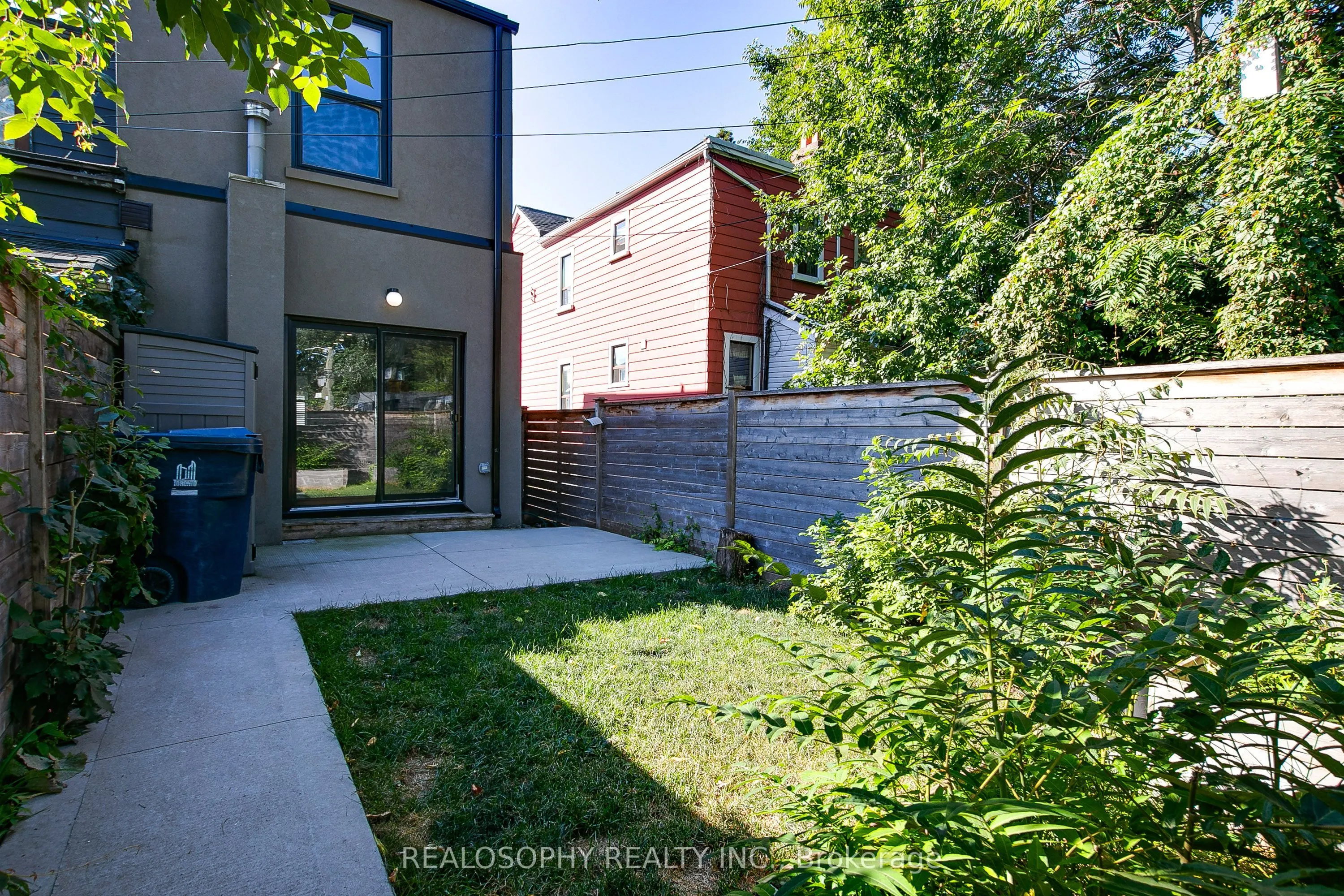 584 Eastern Avenue