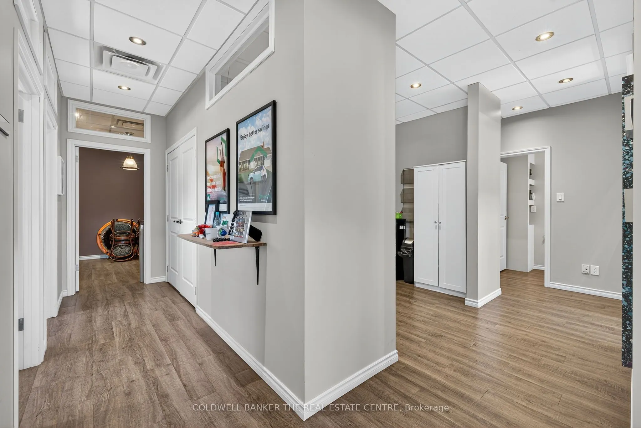 15 Harwood Avenue S, #201