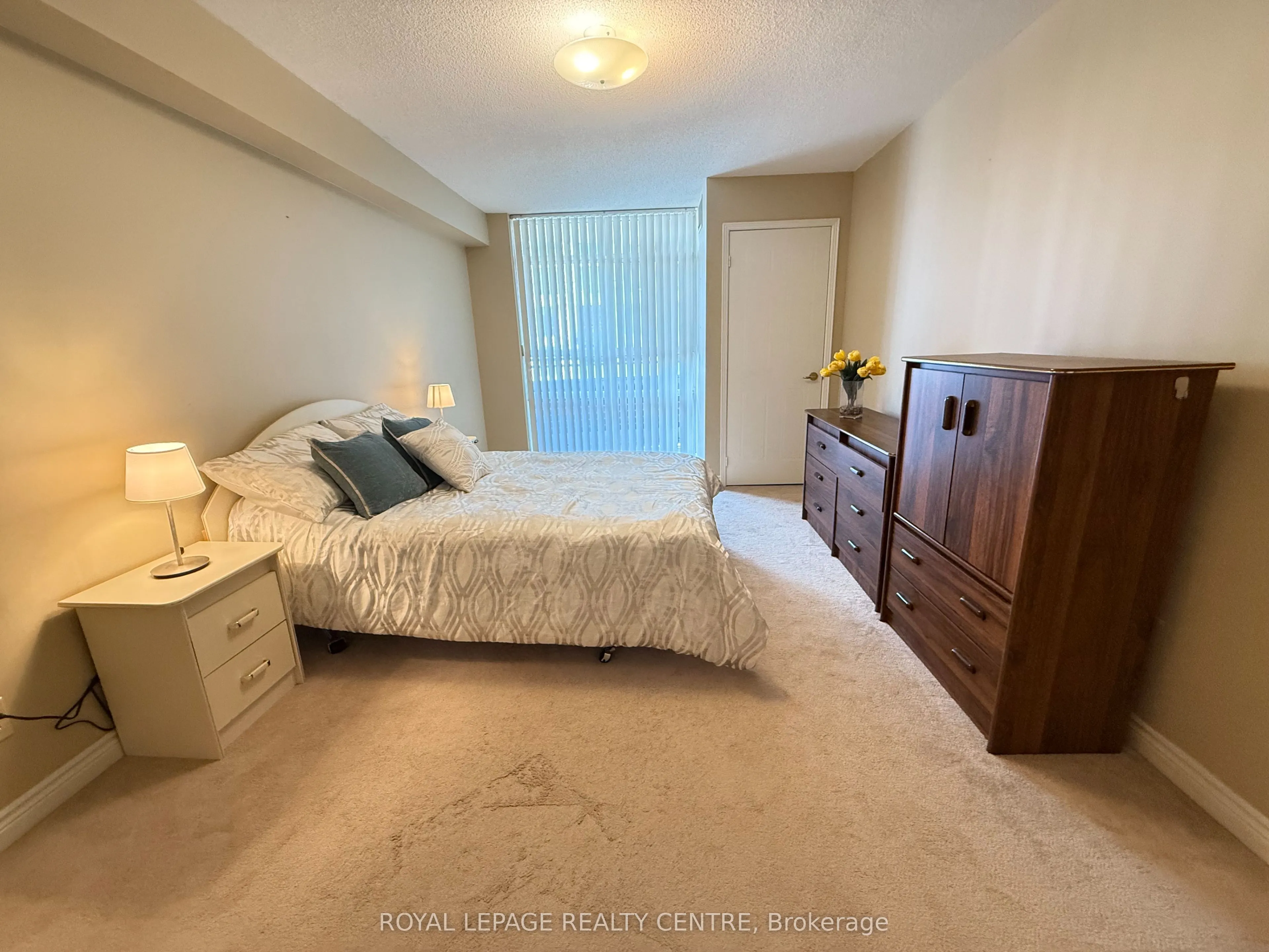 1091 Kingston Road, #628