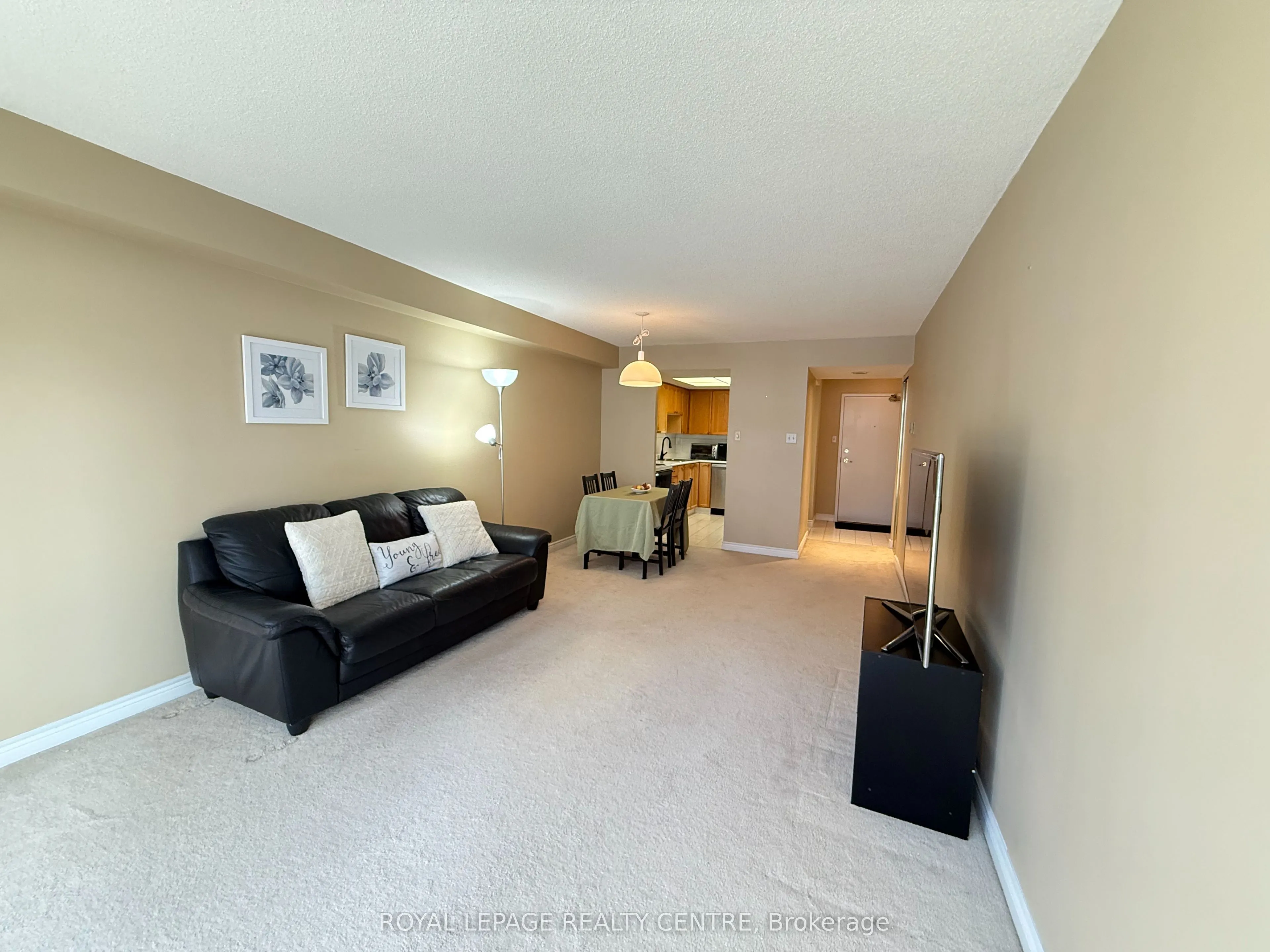 1091 Kingston Road, #628