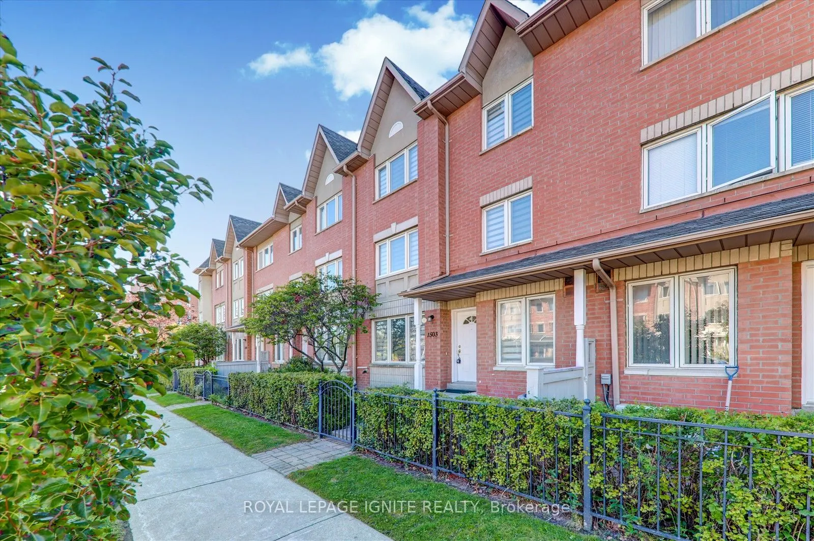 29 Rosebank Drive, #1503