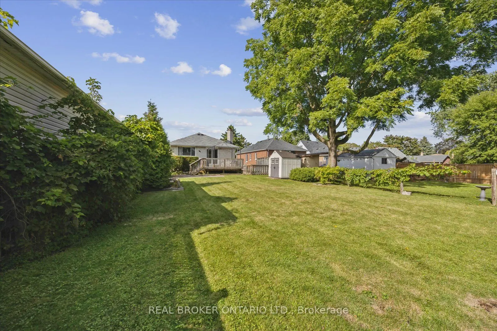 89 Pontiac Avenue