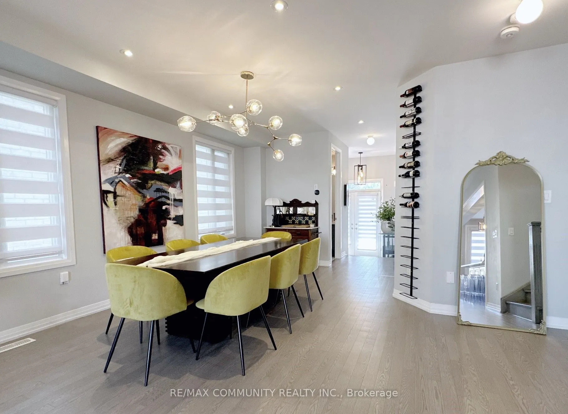 161 East Shore Drive E
