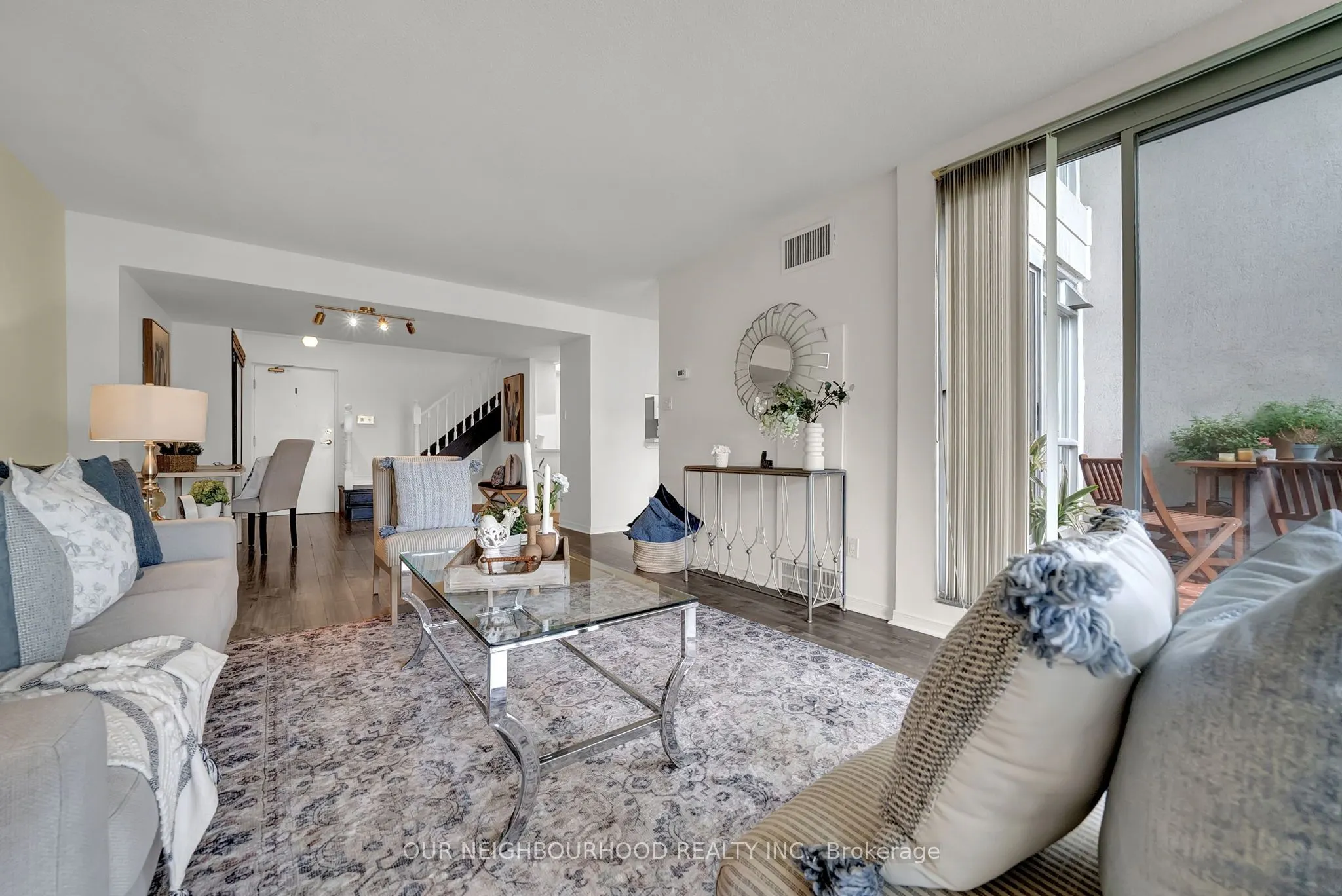 25 Cumberland Lane, #304
