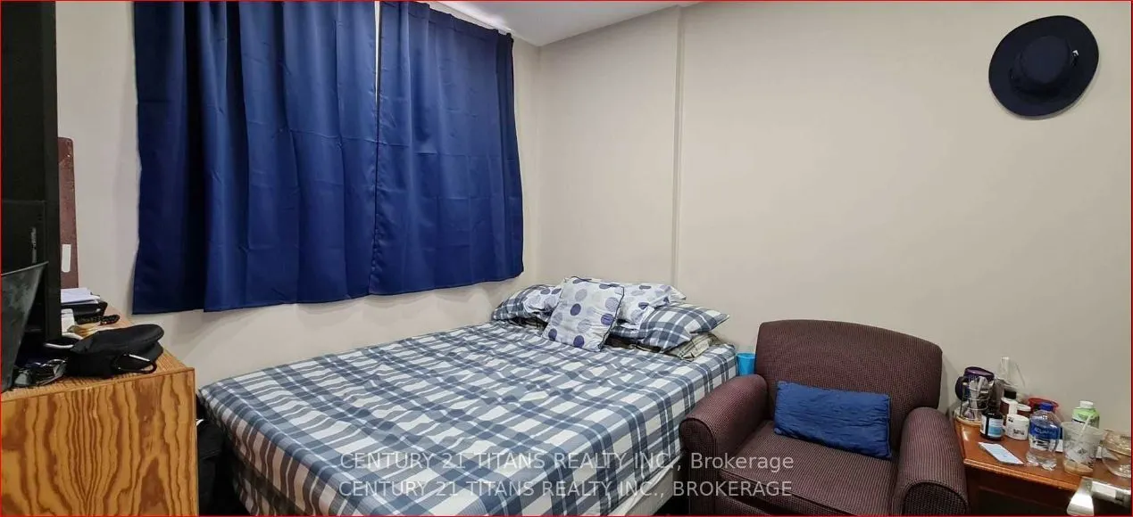 33 Island Road, #7