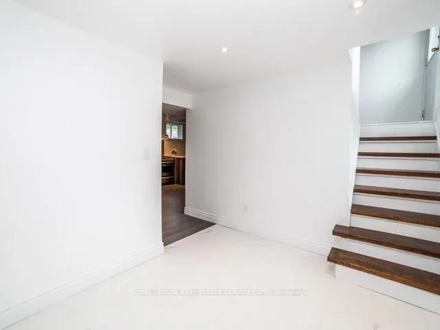 843 Myers Street