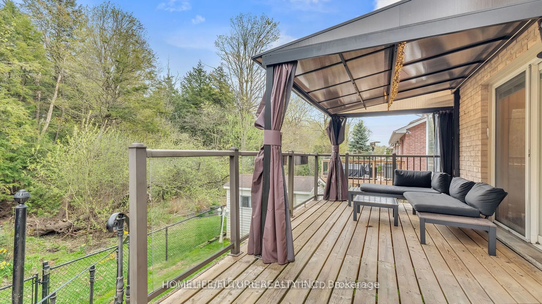 979 Copperfield Drive