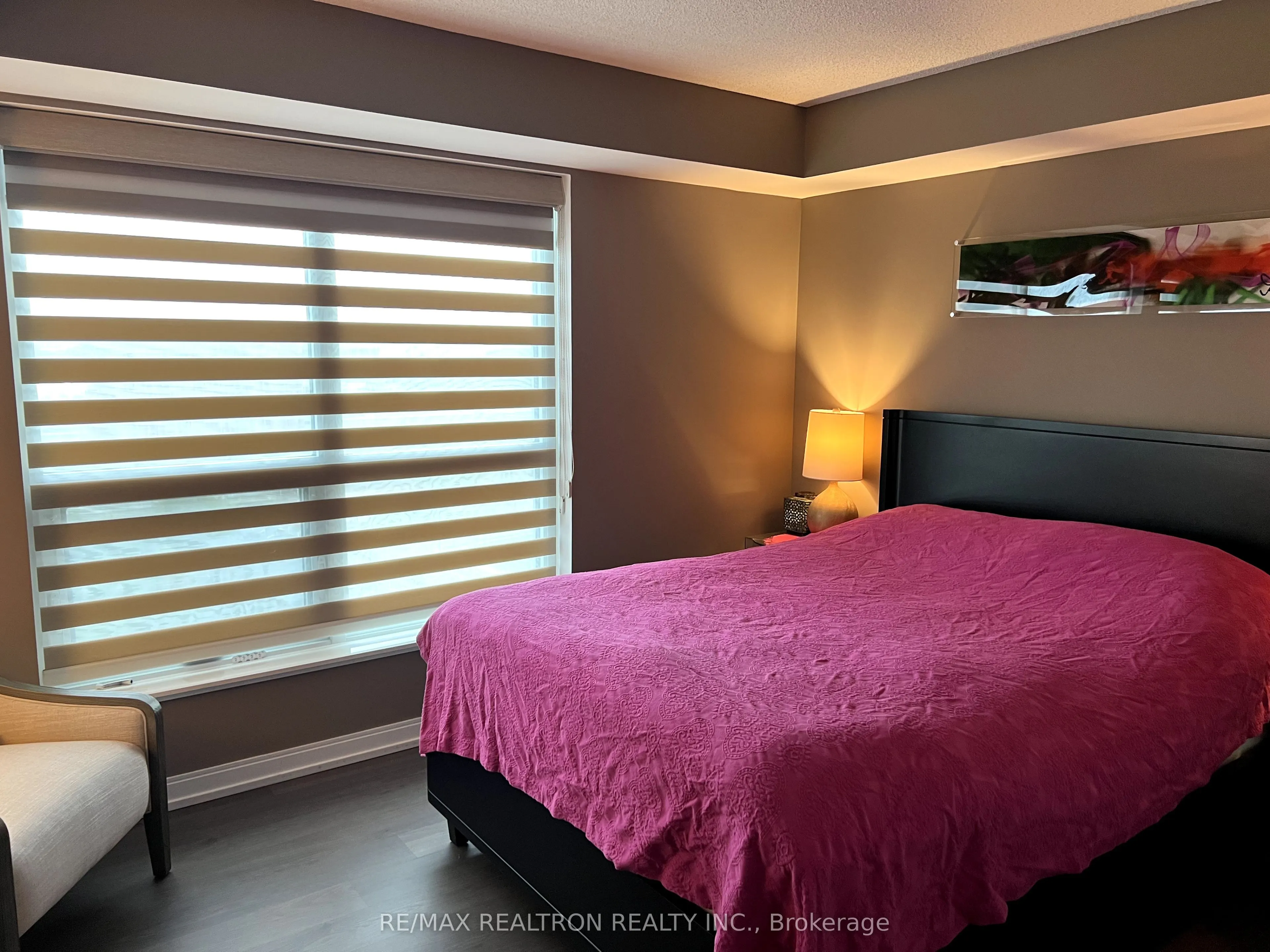 255 Village Green Square, #1502