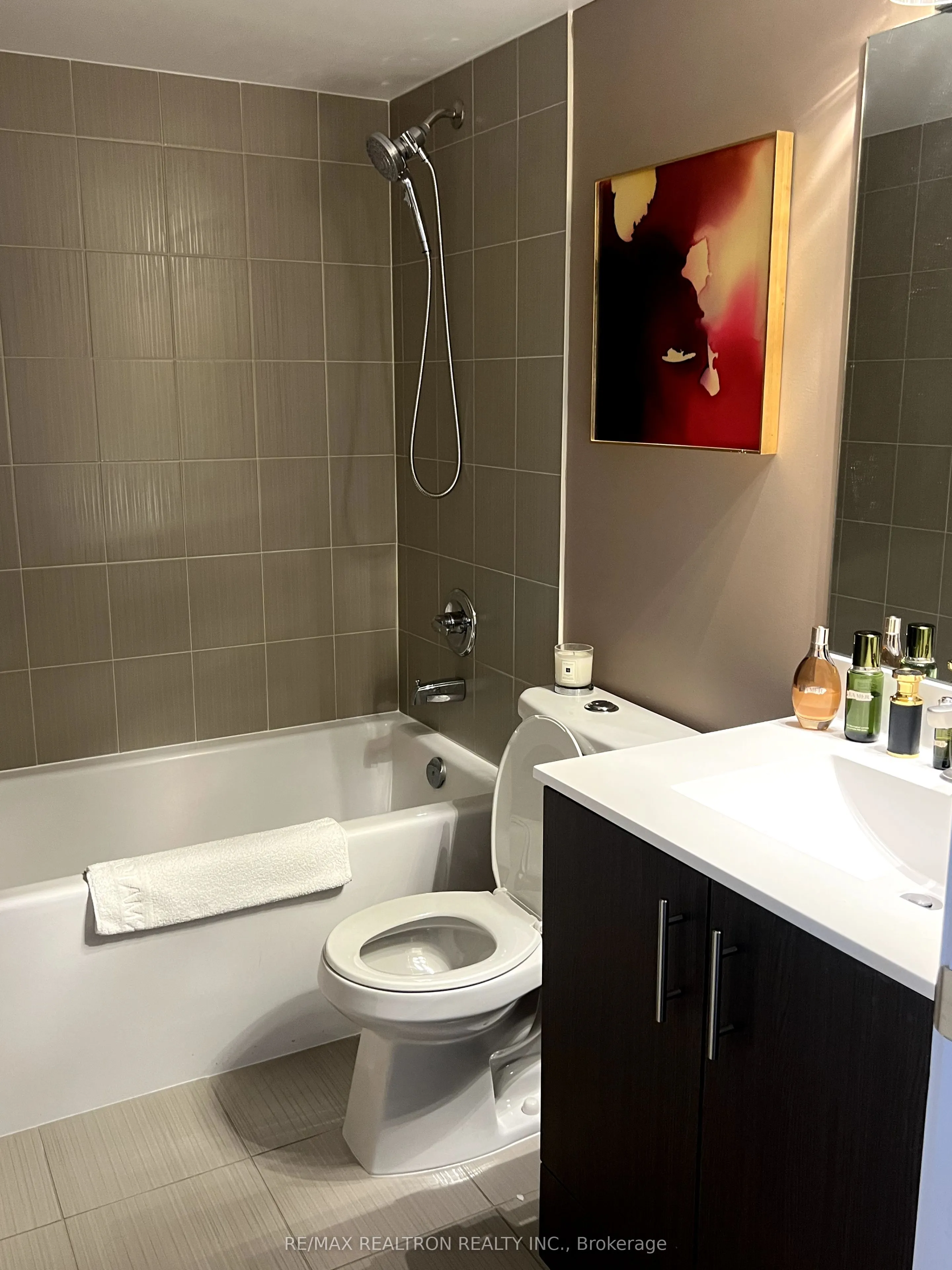 255 Village Green Square, #1502