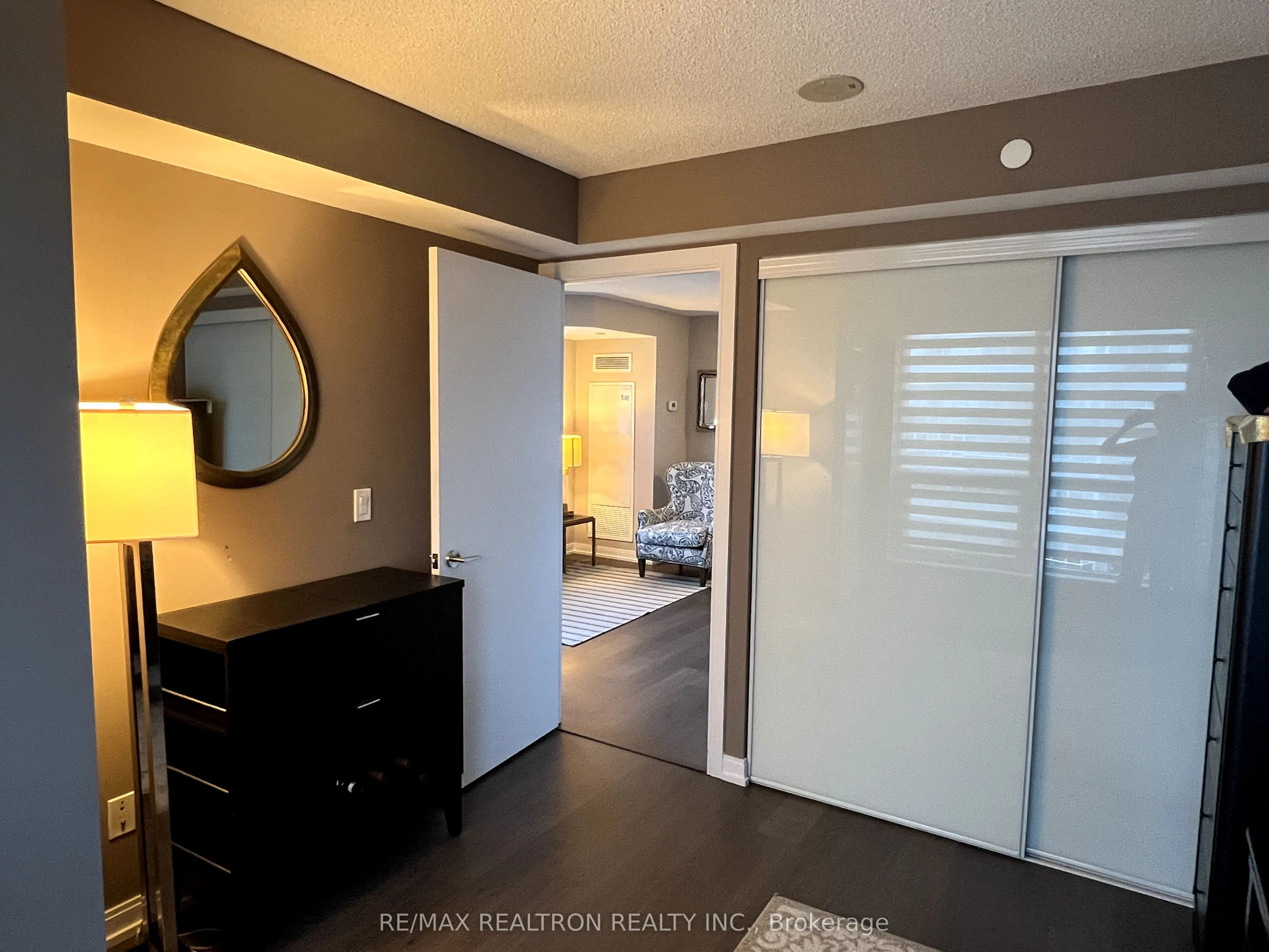 255 Village Green Square, #1502