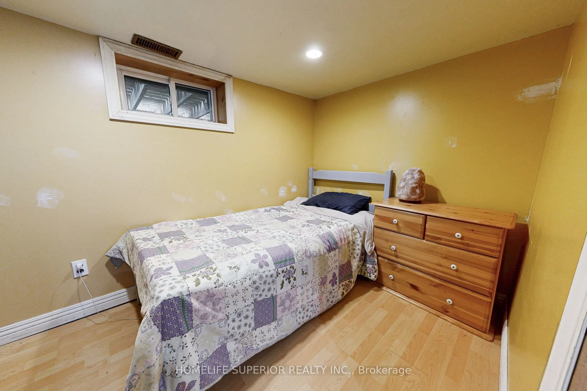 1450 Ritson Road N