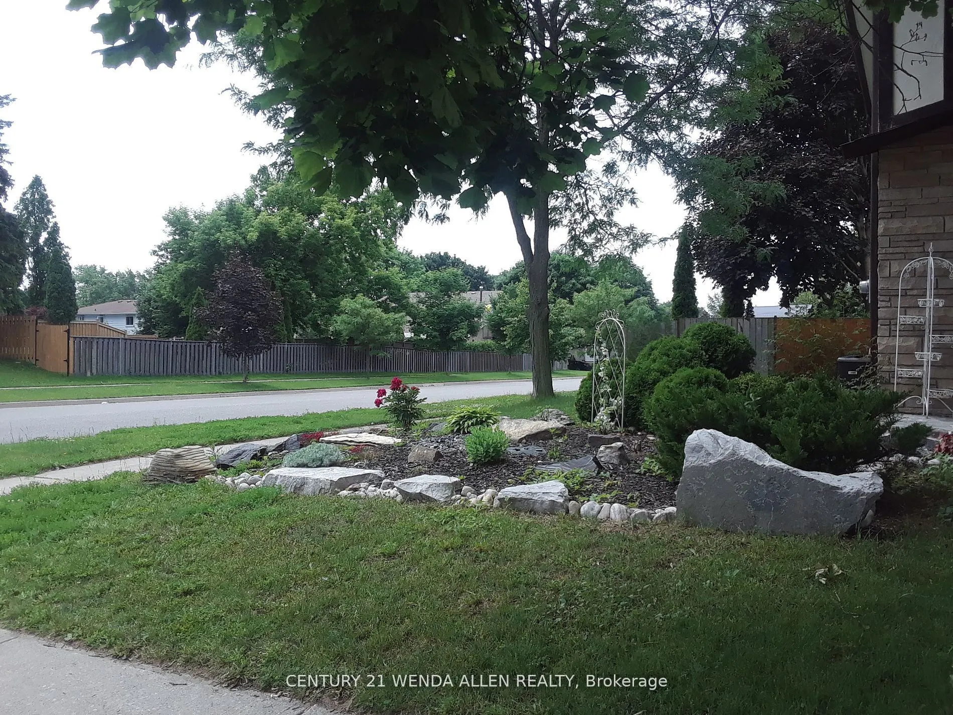 2 Ribblesdale Drive