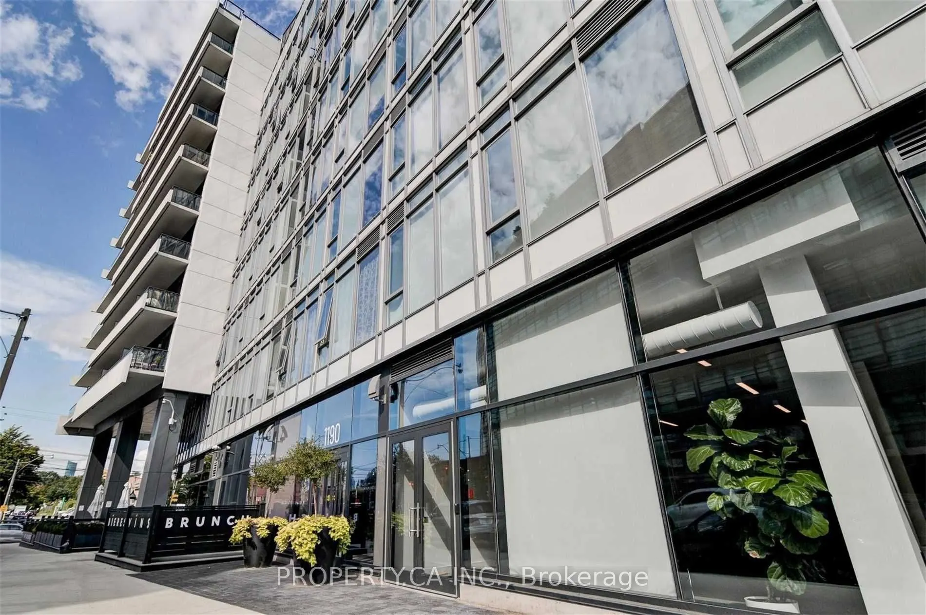 1190 Dundas Street E, #1020