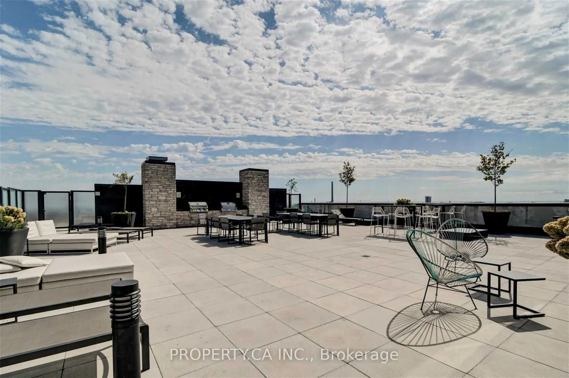 1190 Dundas Street E, #1020