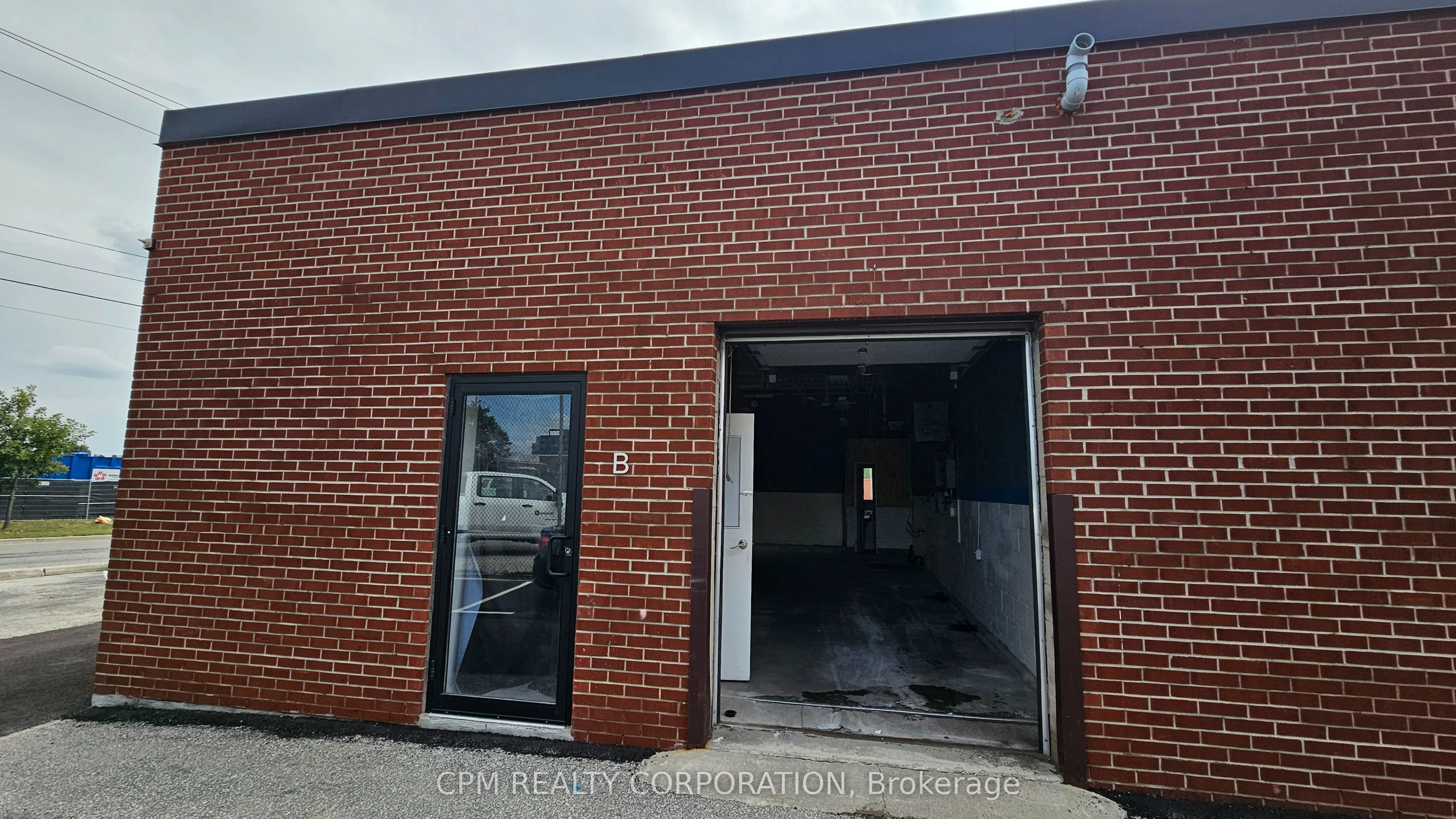 126 Sinnott Road, #B