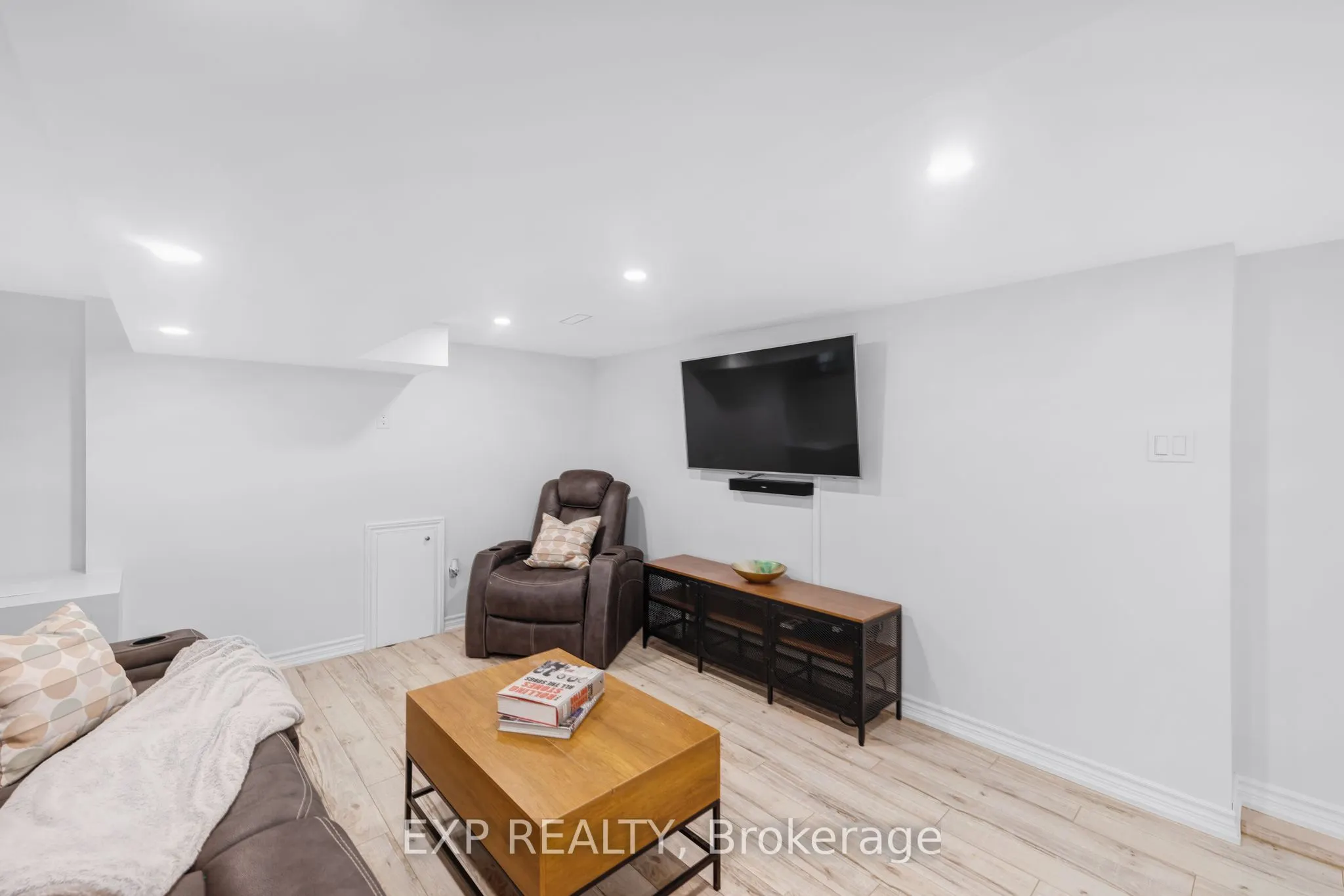 298 Gainsborough Road