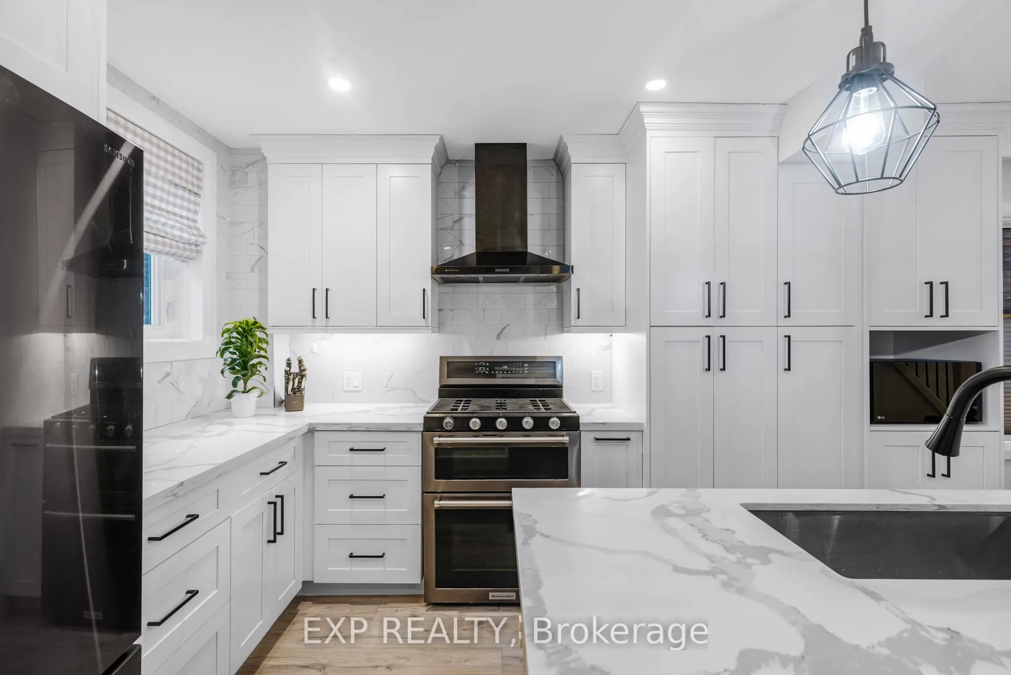 298 Gainsborough Road
